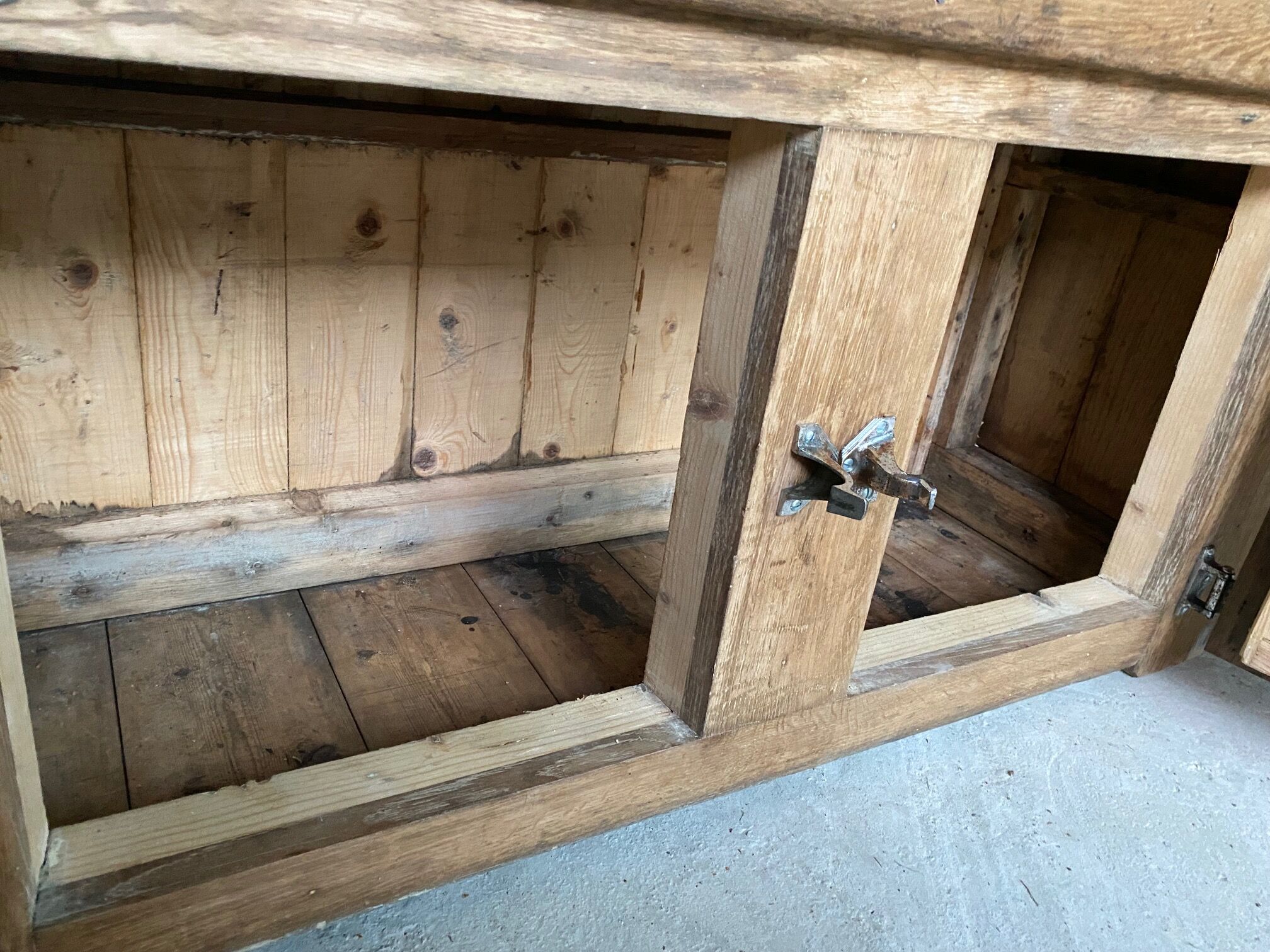 Craft furniture Fridge cooler oak bar from the 30s