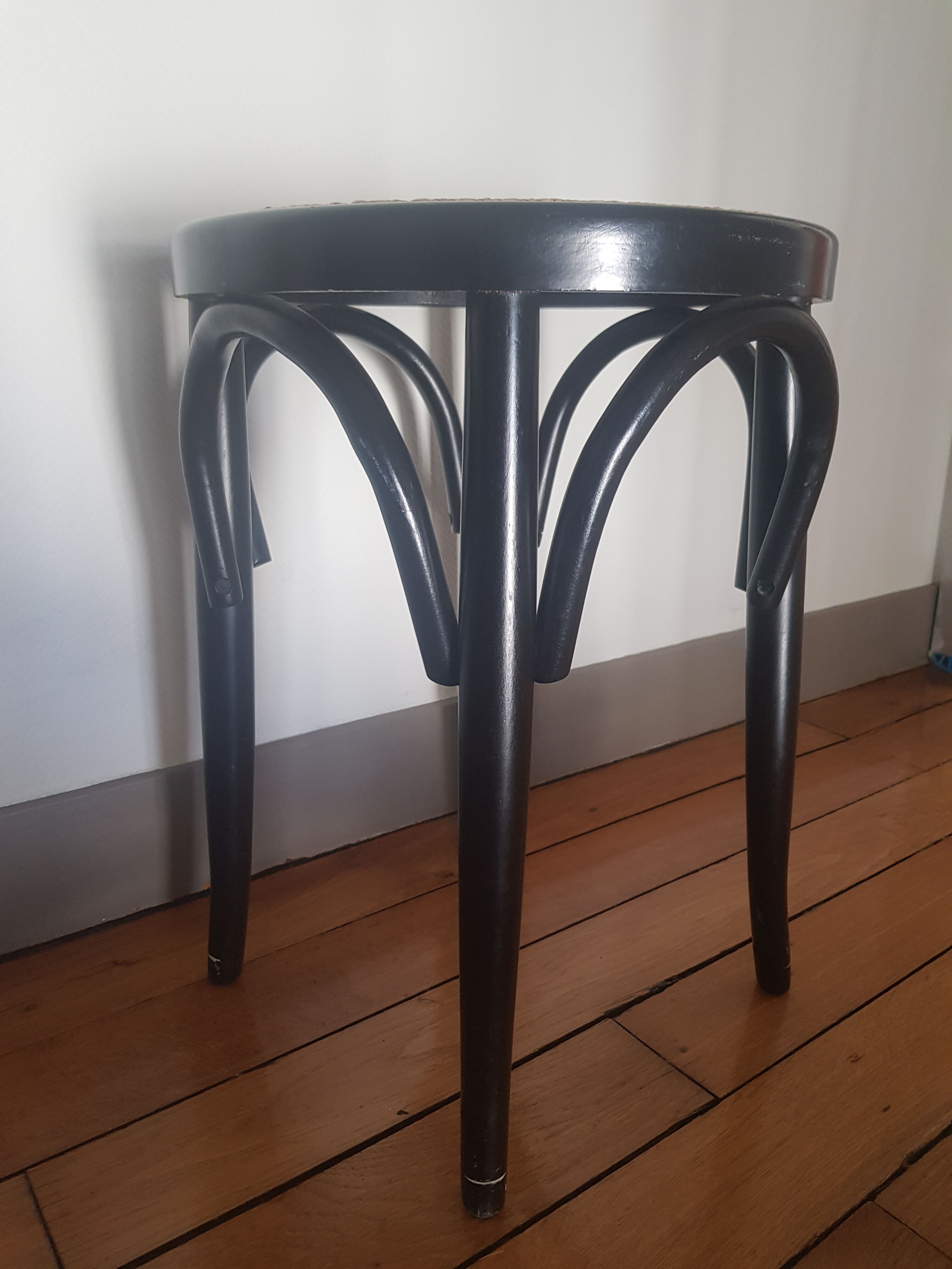 Wooden and rattan tabouret