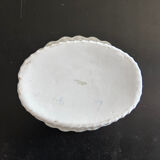 Porcelain basket-style planter