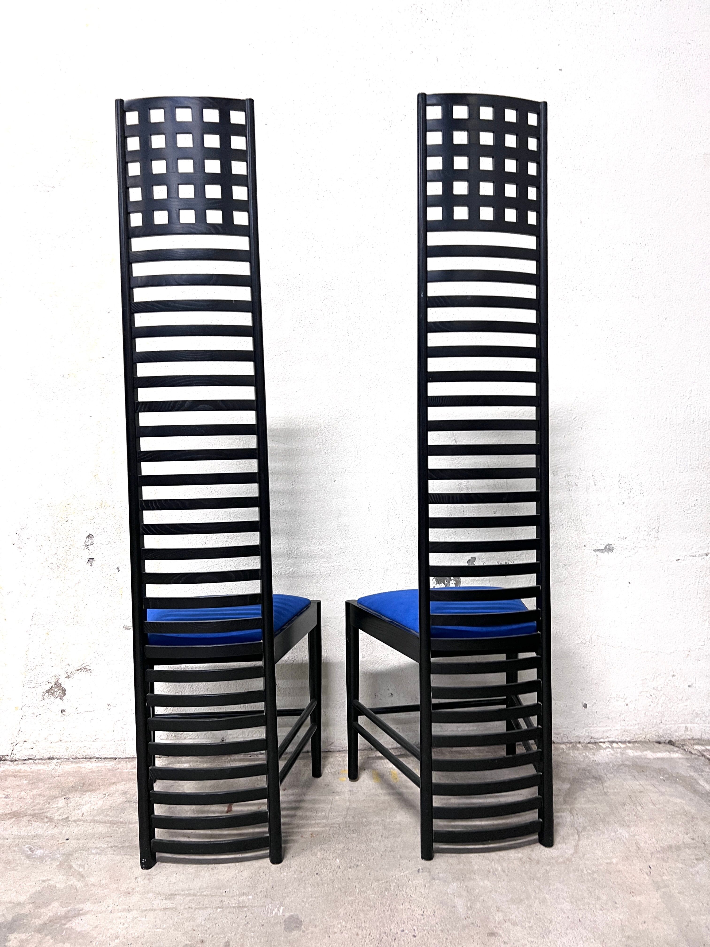 Paire de chaises Hill House par Mackintosh
