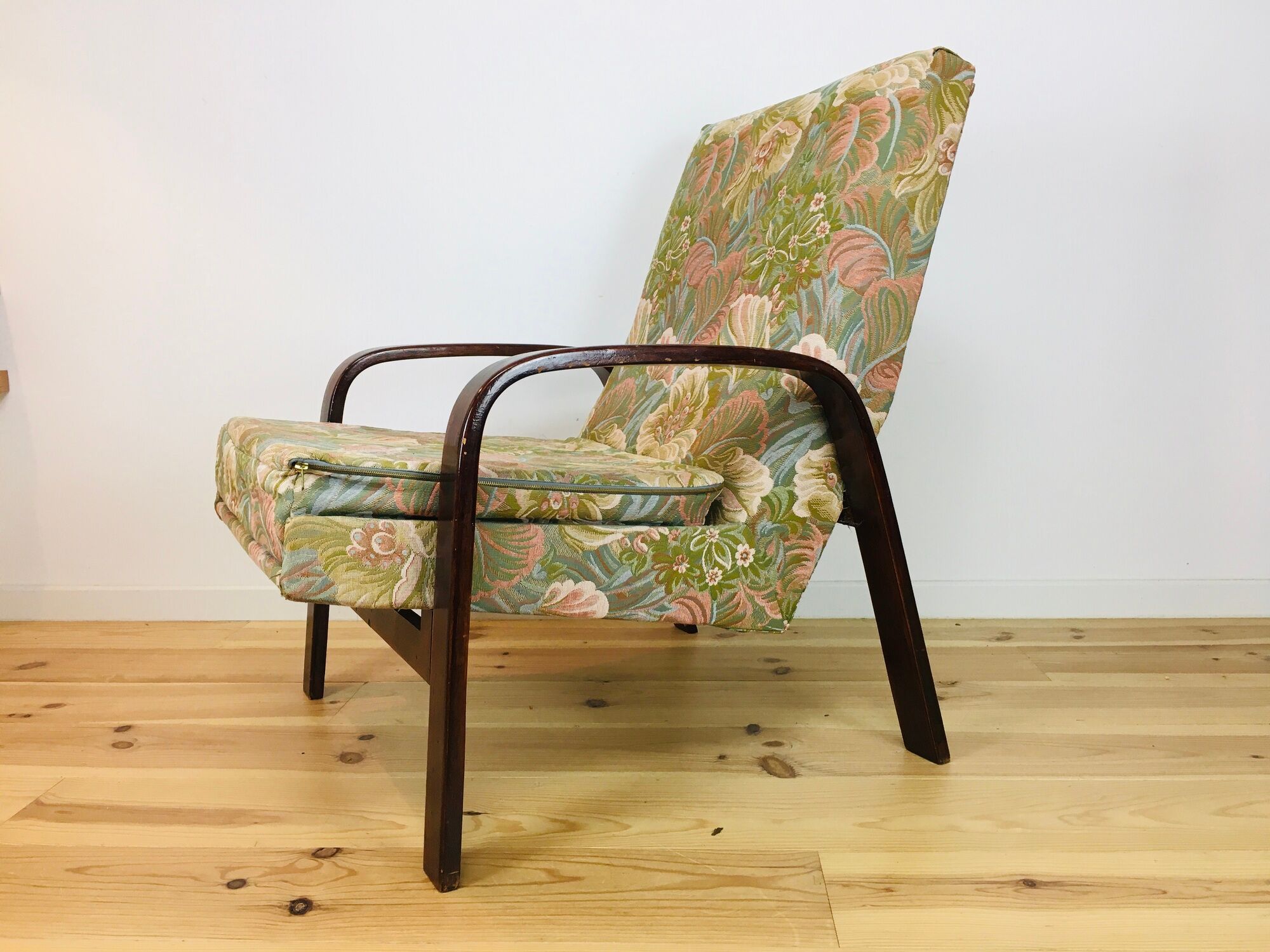 ARP Steiner "1005" chair, by Guariche, Motte and Mortier, 1960s, bowwood