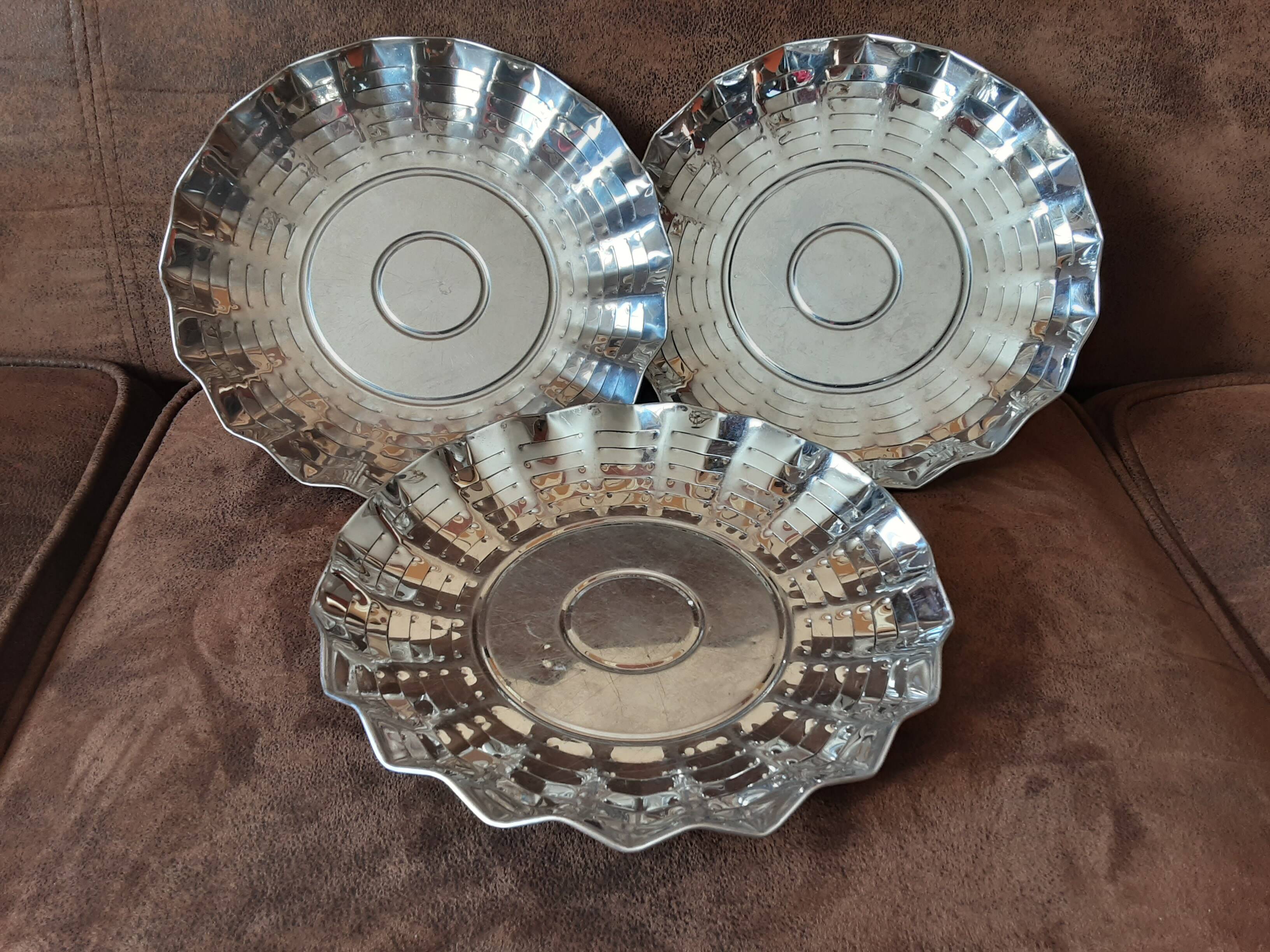 Set of 3 vintage metal cups