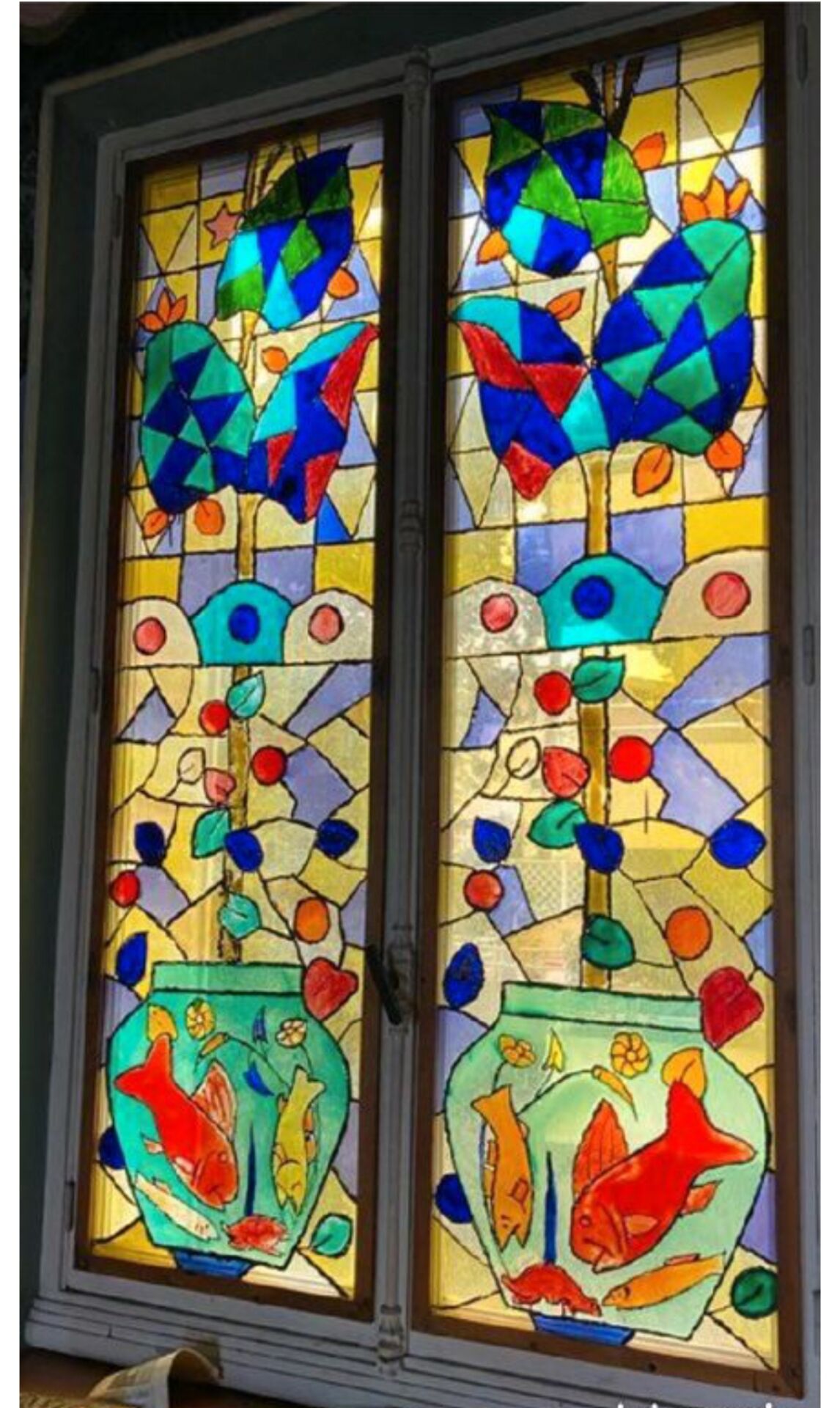 Artisanal Stained Glass – Design Koi Carp Jar and Stylised Tree