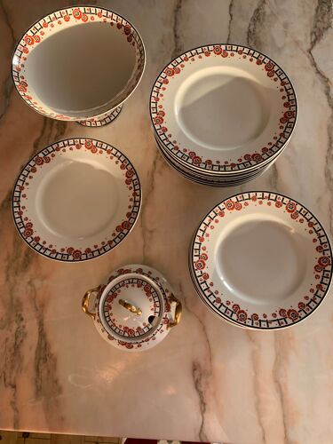 Lot de 6 assiettes plates porcelaine de Limoges coquelicots art déco