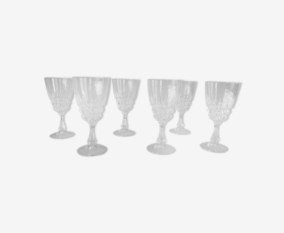 Lot 6 verres à pied ciselés en cristal