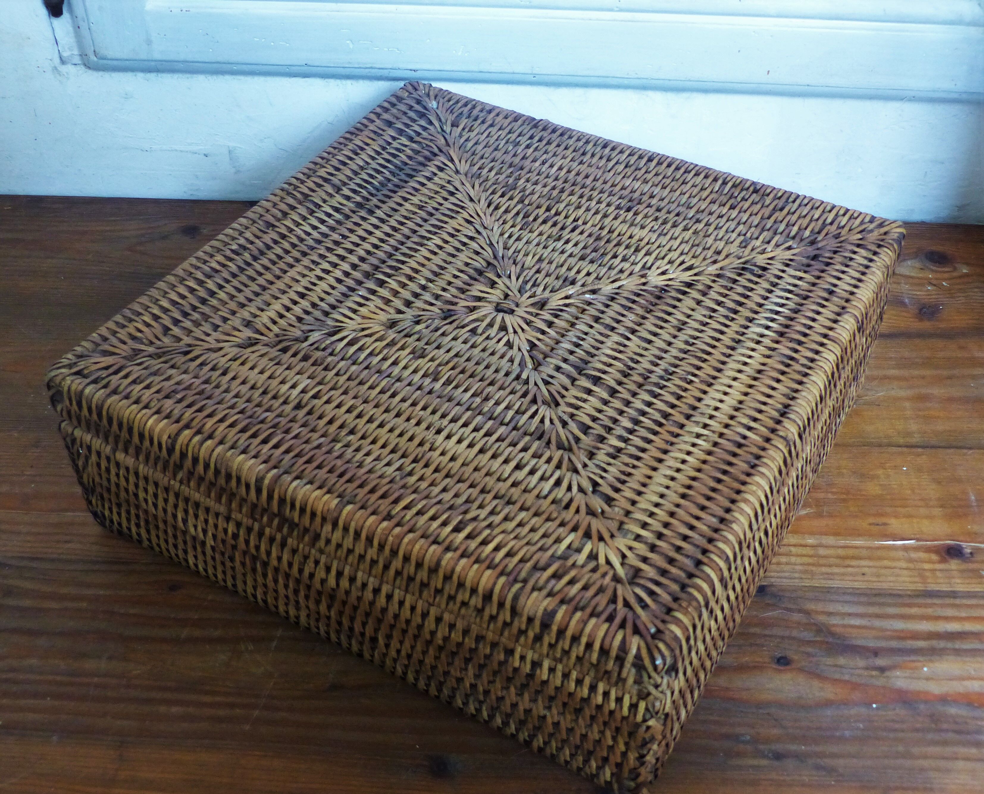 Vintage rattan box