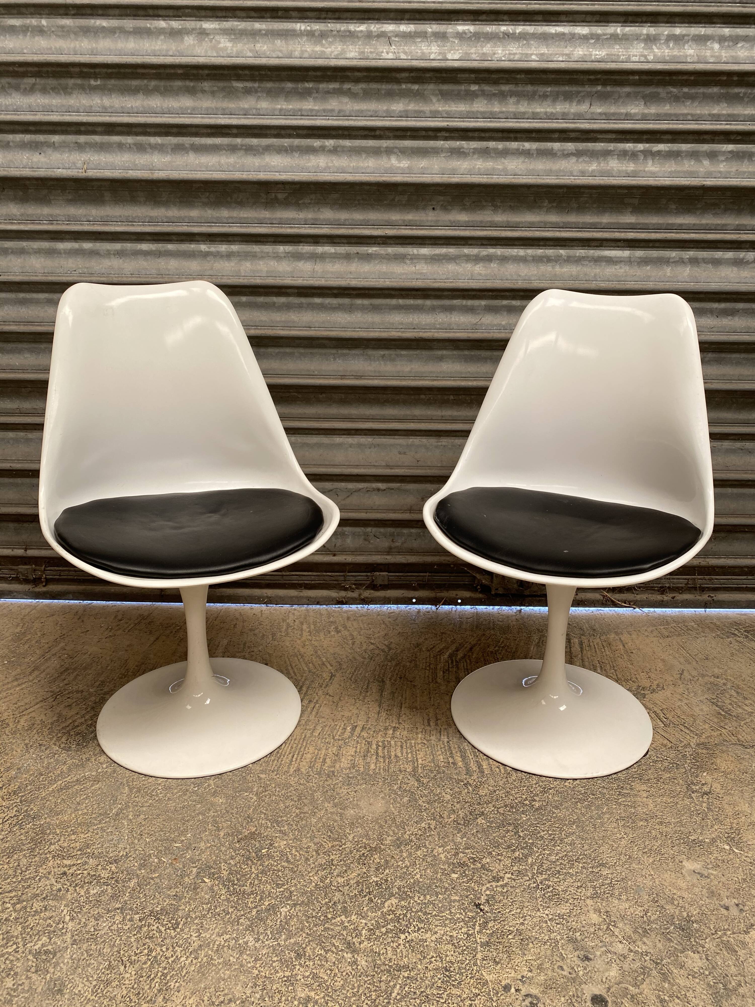 Lot of 6 tulip chairs design 1969