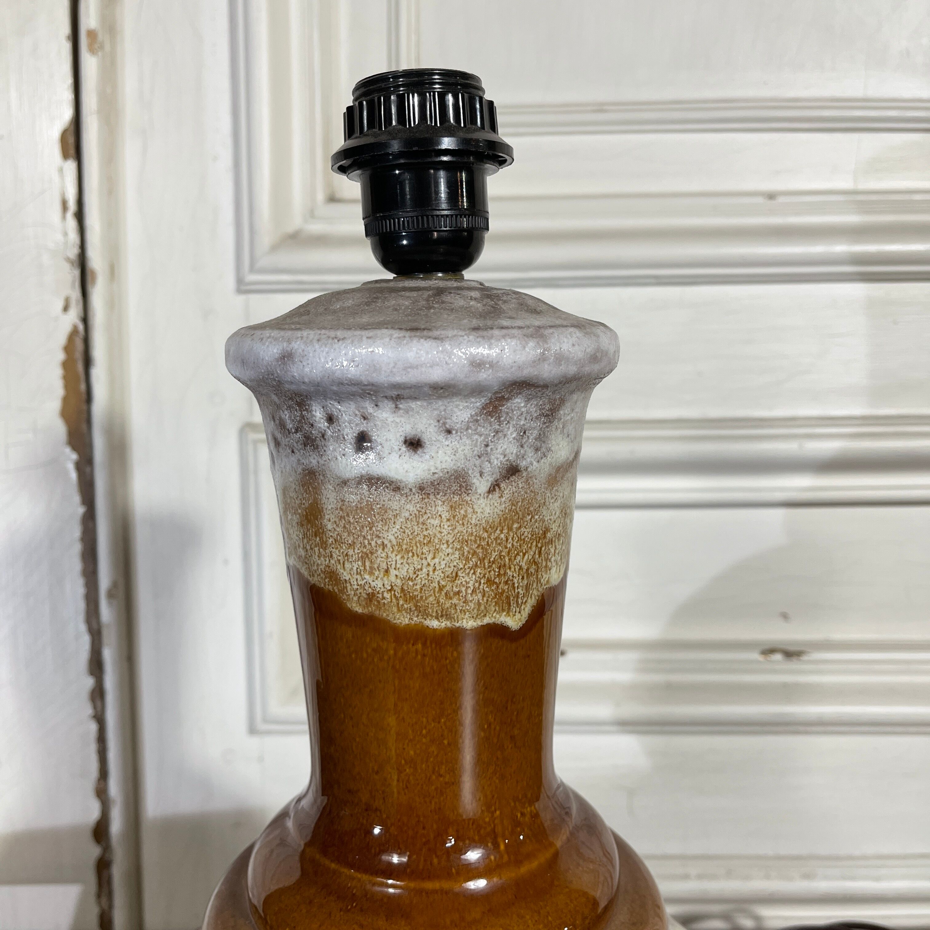 Vintage ceramic lamp stand