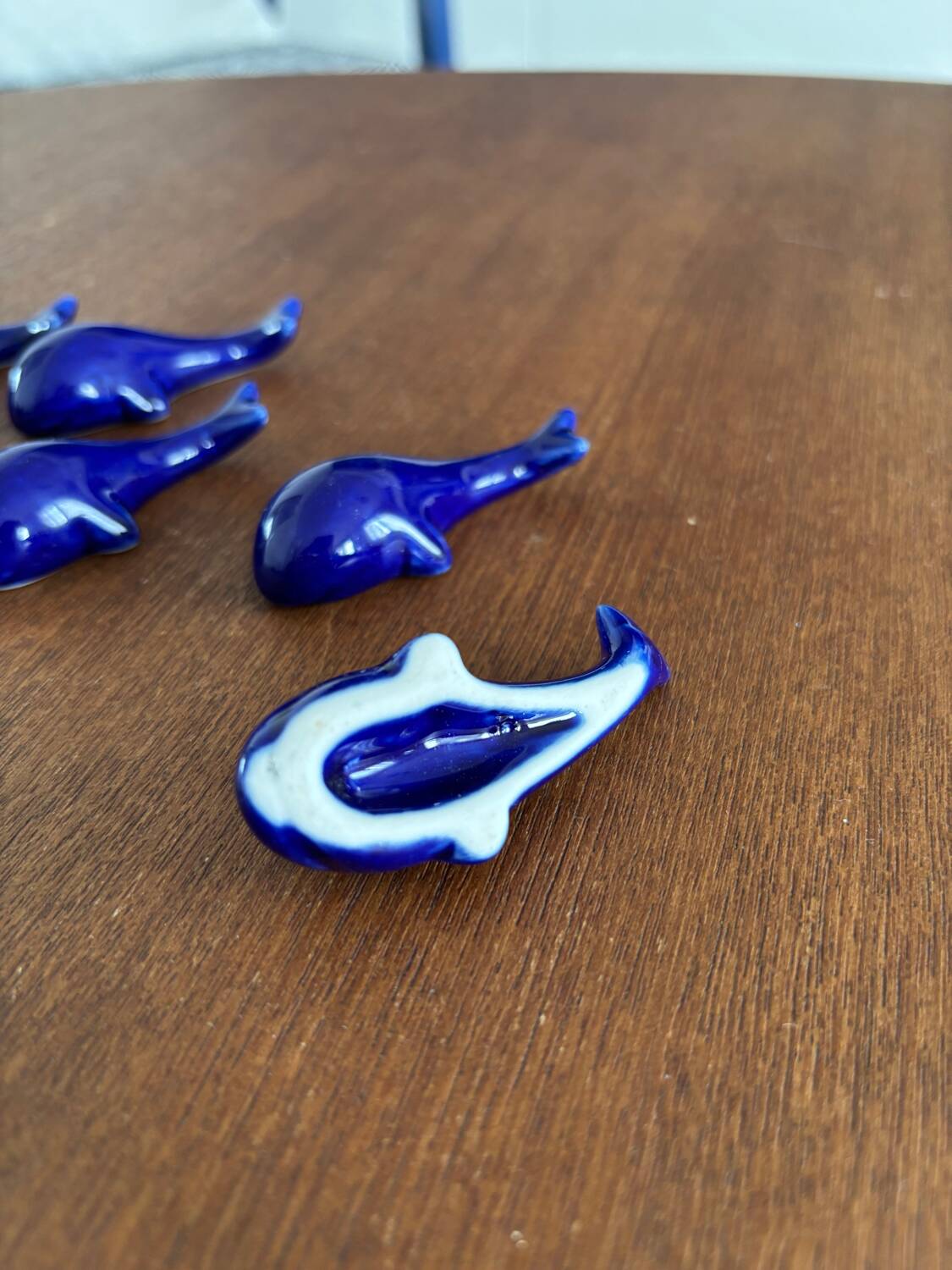 set of 6 vintage ceramic knife rests - blue whale shape
