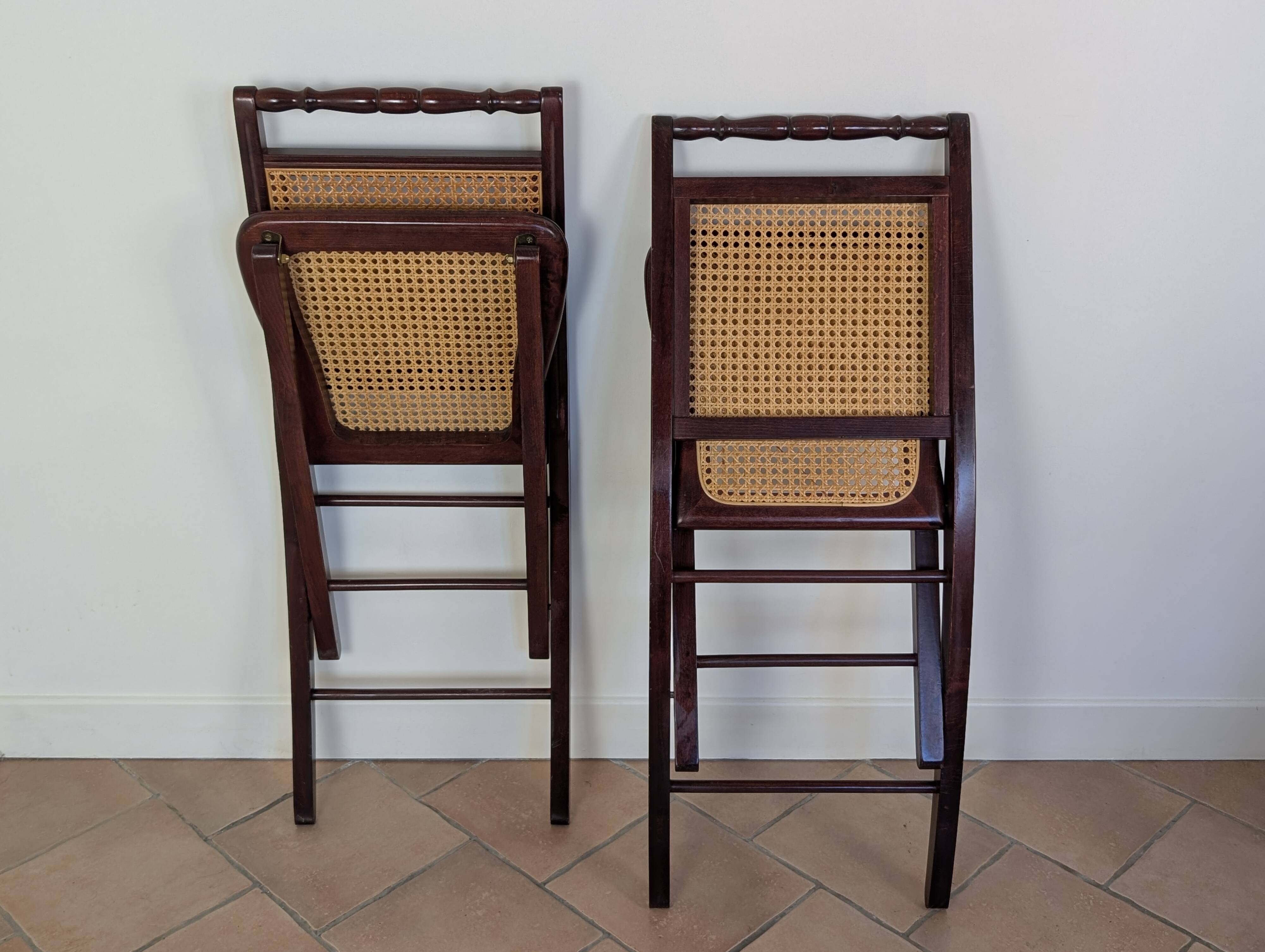 Set of 5 caned chairs
