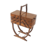 Worker on foot years 40