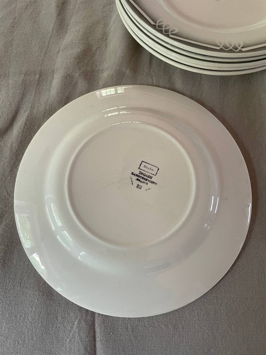 6 Digoin Sarreguemines Adele dinner plates 1940s 1950s