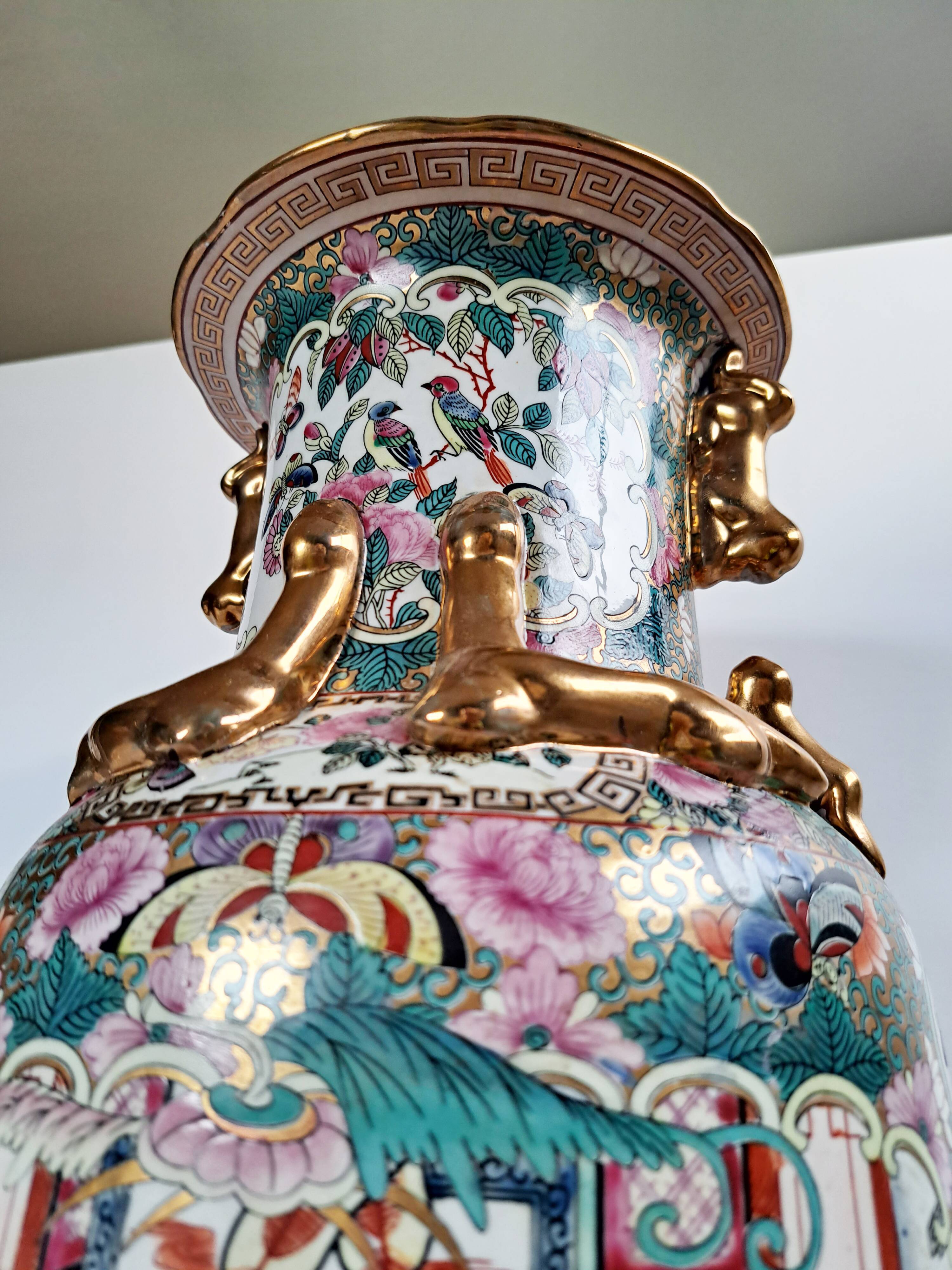 Vase en porcelaine de Chine Qianlong (1736–1795)