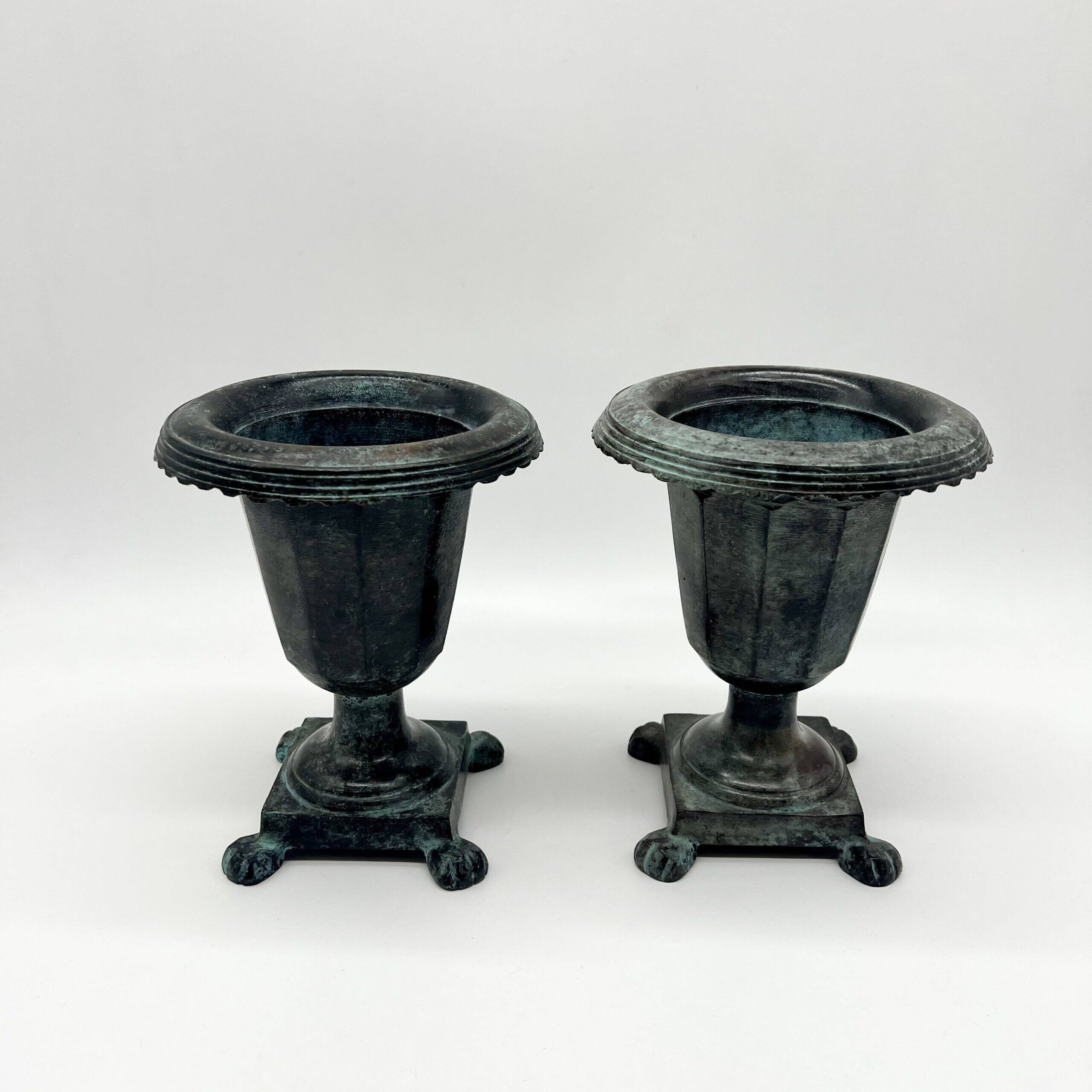 Pair of "Médicis" vases in verdigris – 1950s