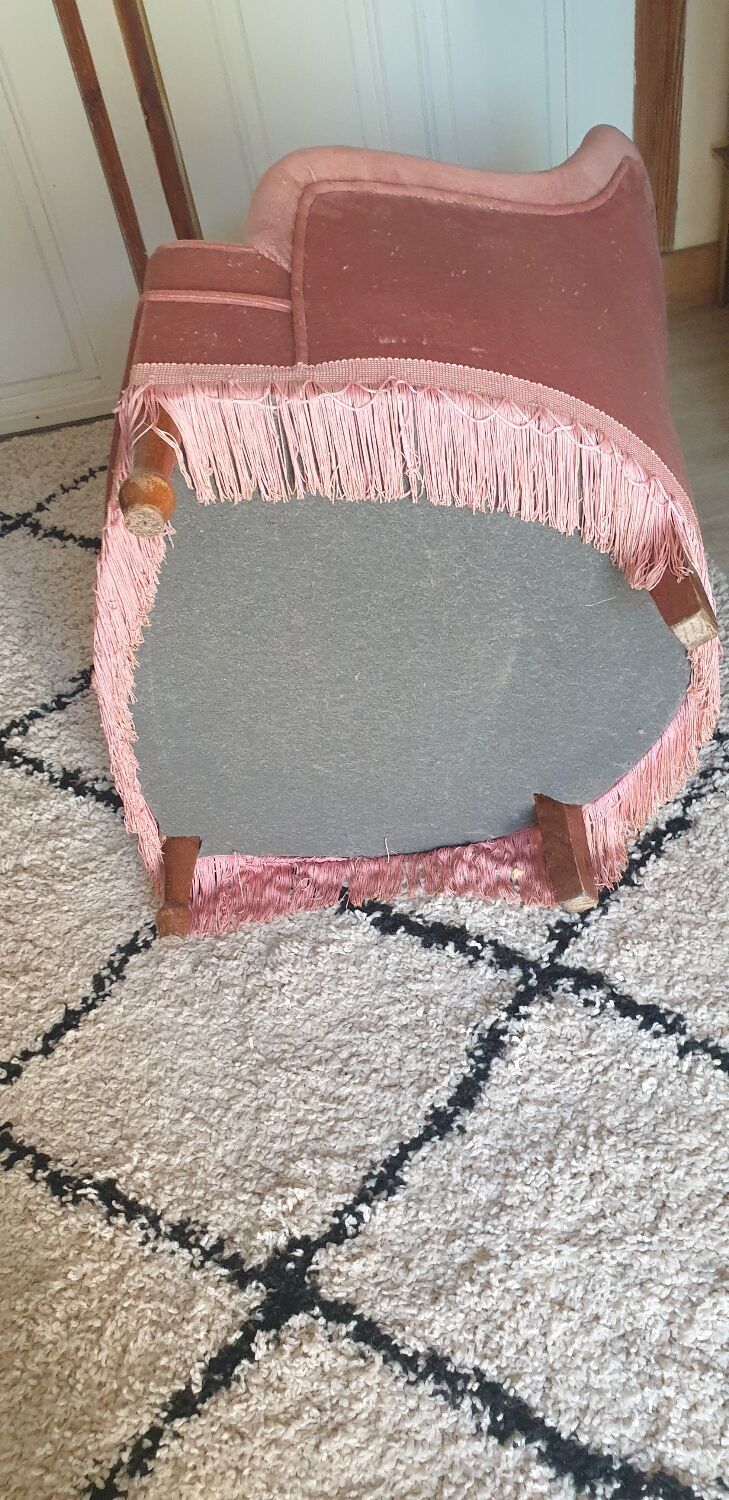 Pair of toad armchairs