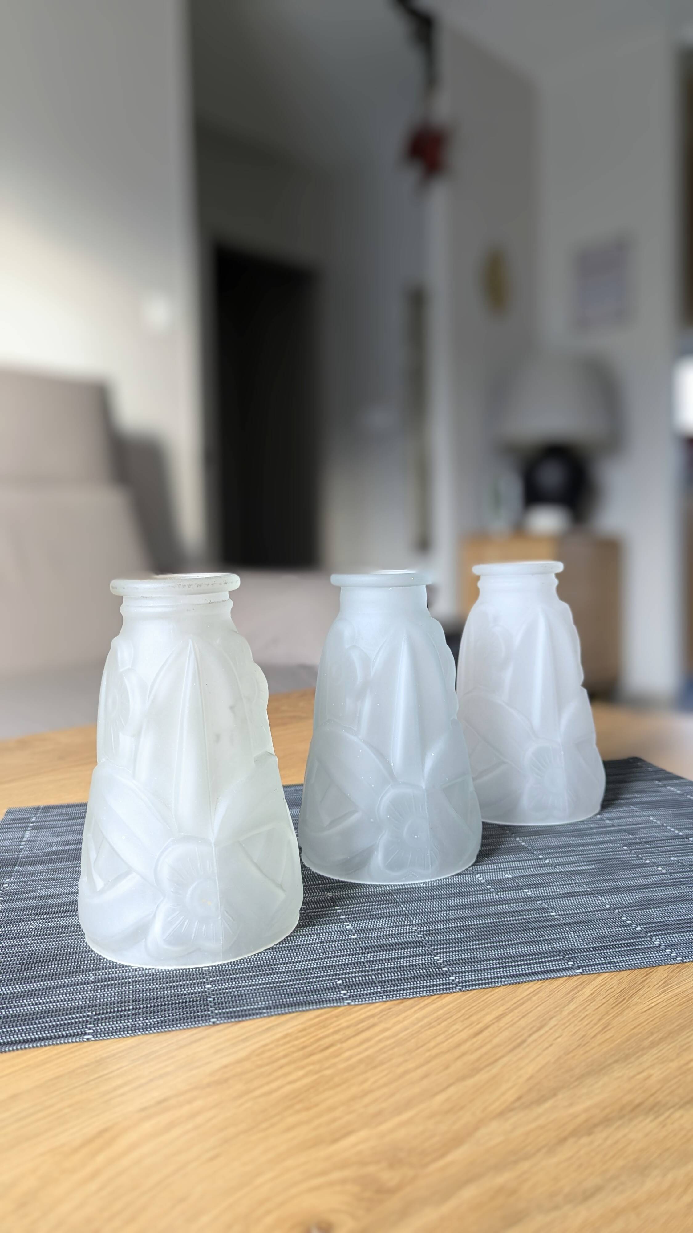 Set of 3 glass paste globes (L-0210-2)