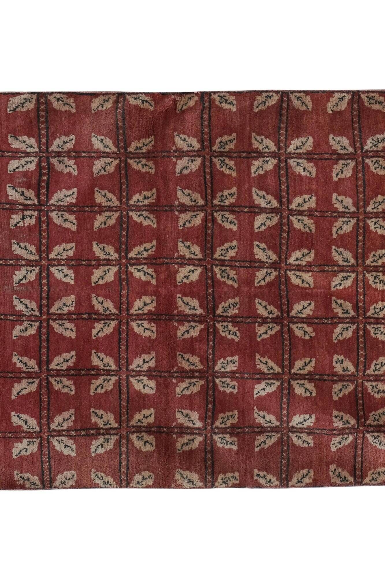Vintage Turkish handmade rug 142x207 cm