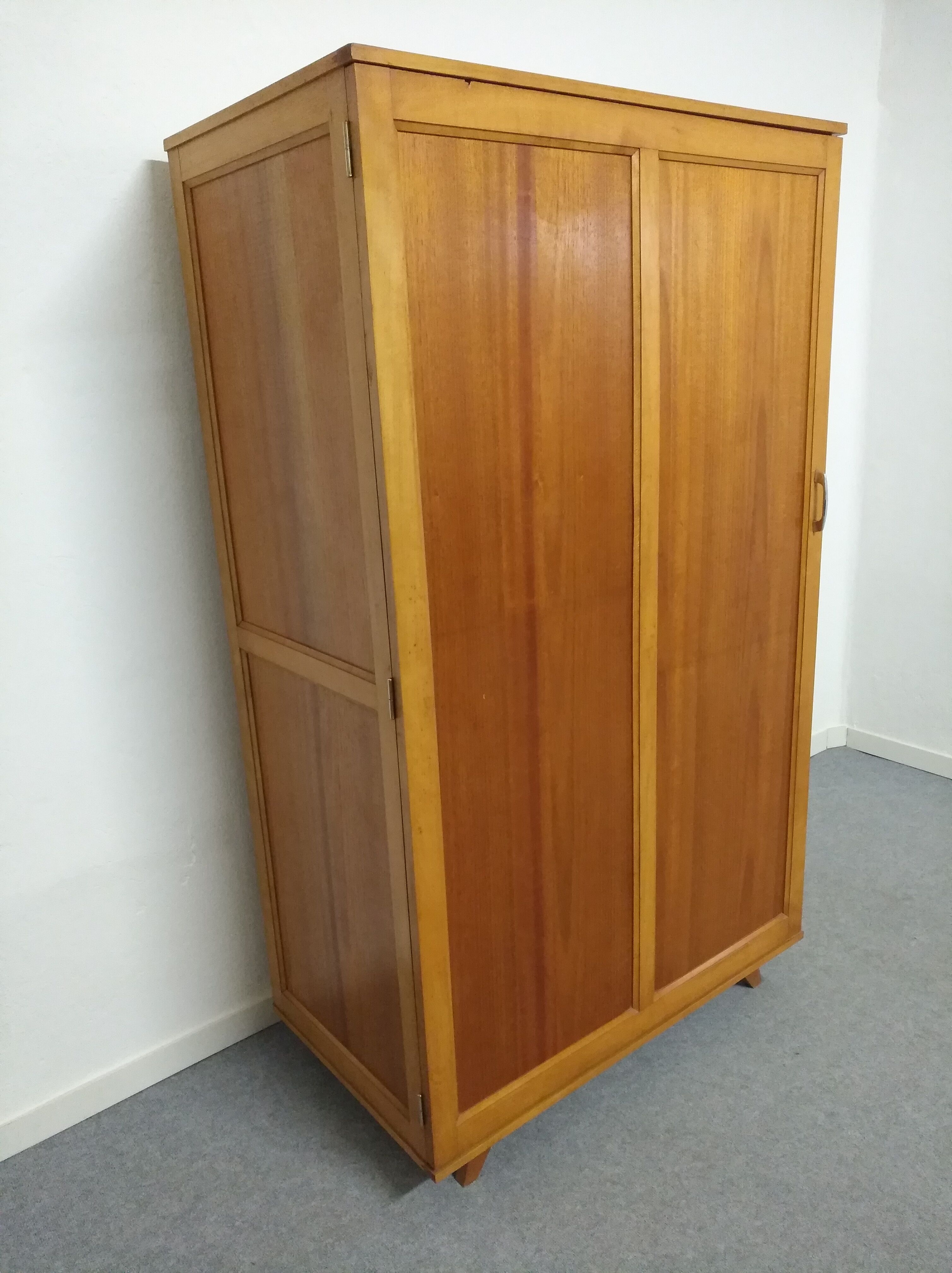 Wardrobe from the 1950s