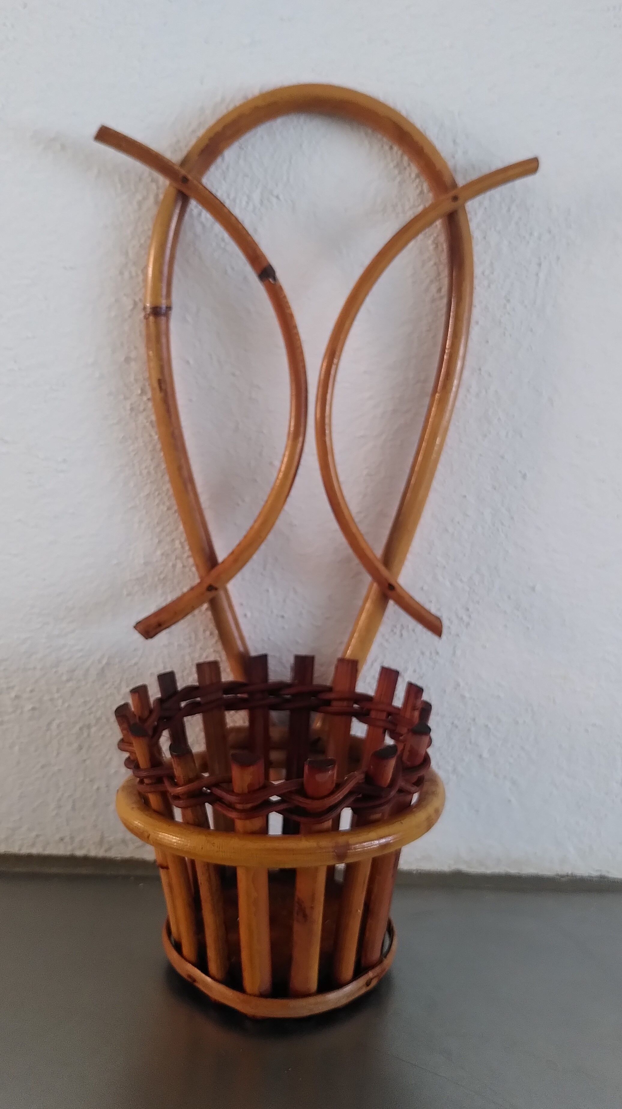 Rattan wall pot cover