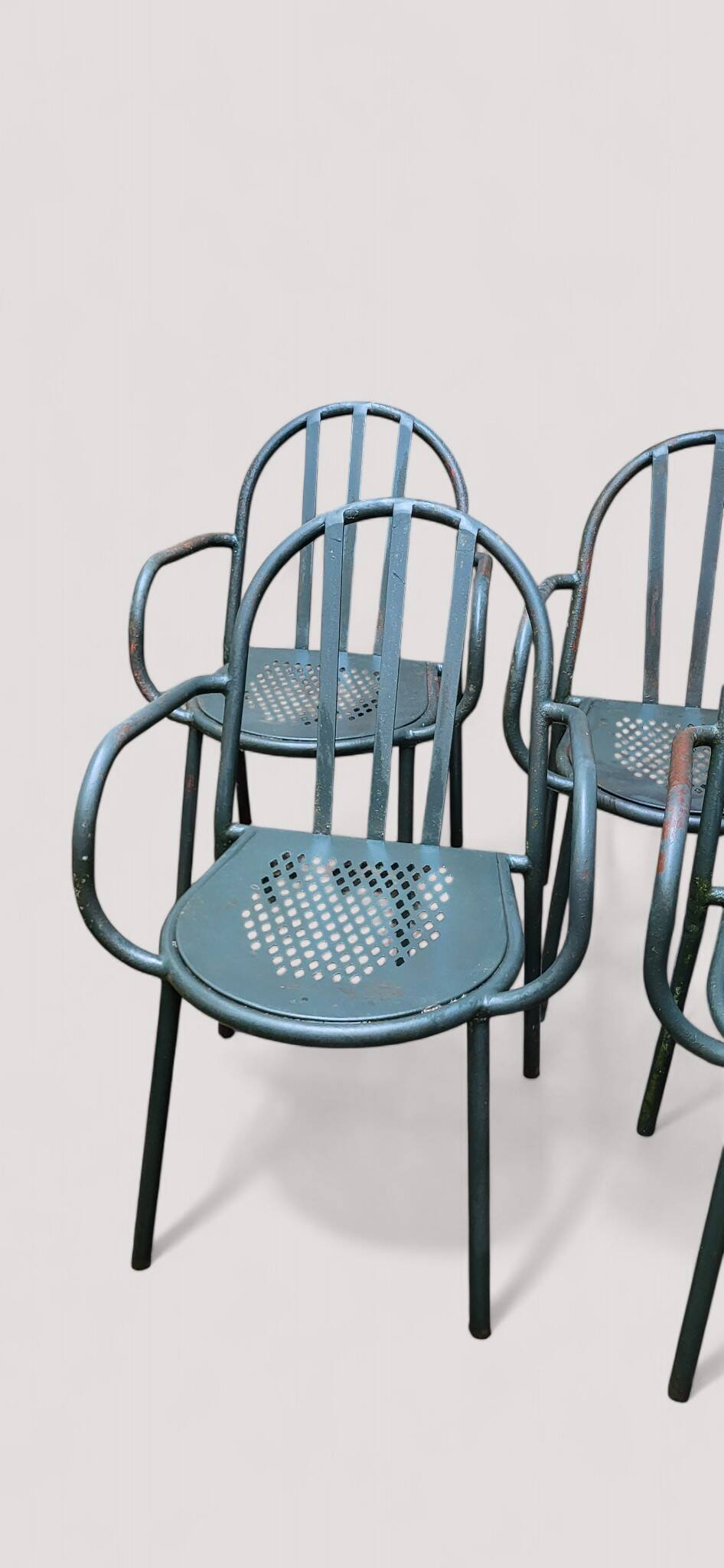 4 Mallet Stevens garden armchairs (1886-1945)