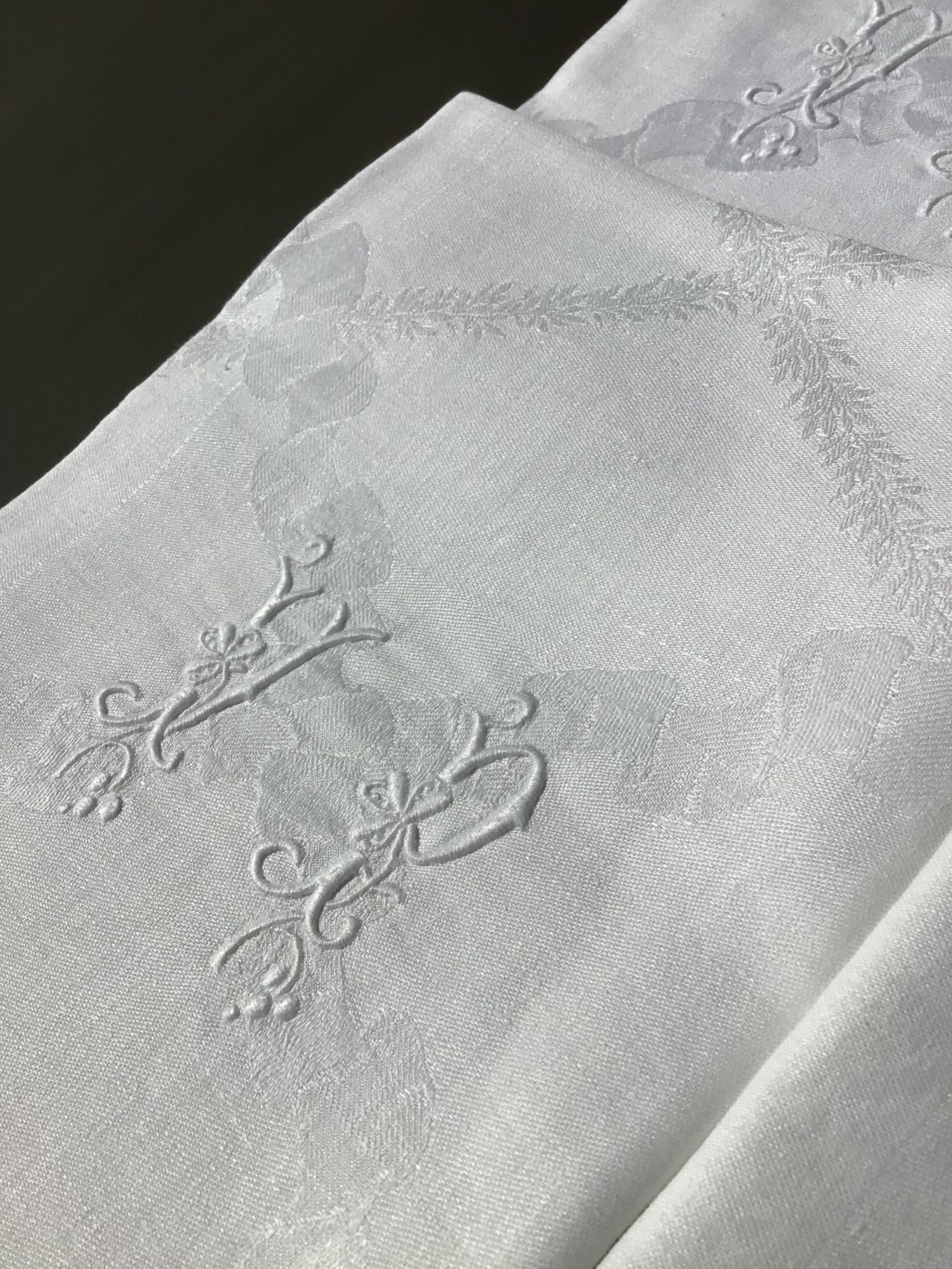 9 towels VP damask 87x72cm patterns ribbons