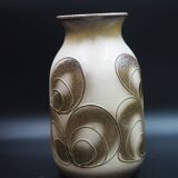 Bay Peacock Feather Motif Vase