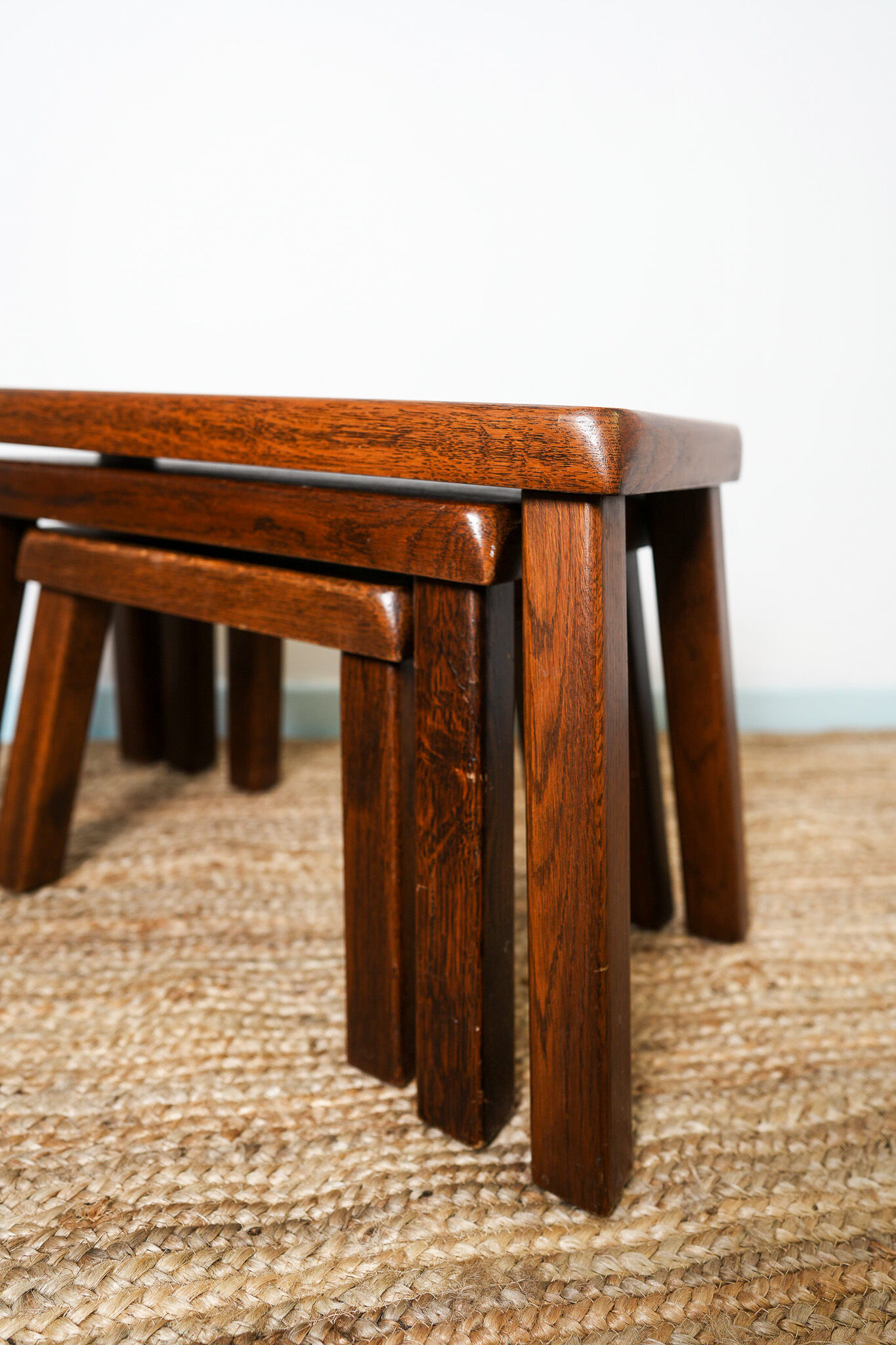 Oak nesting tables