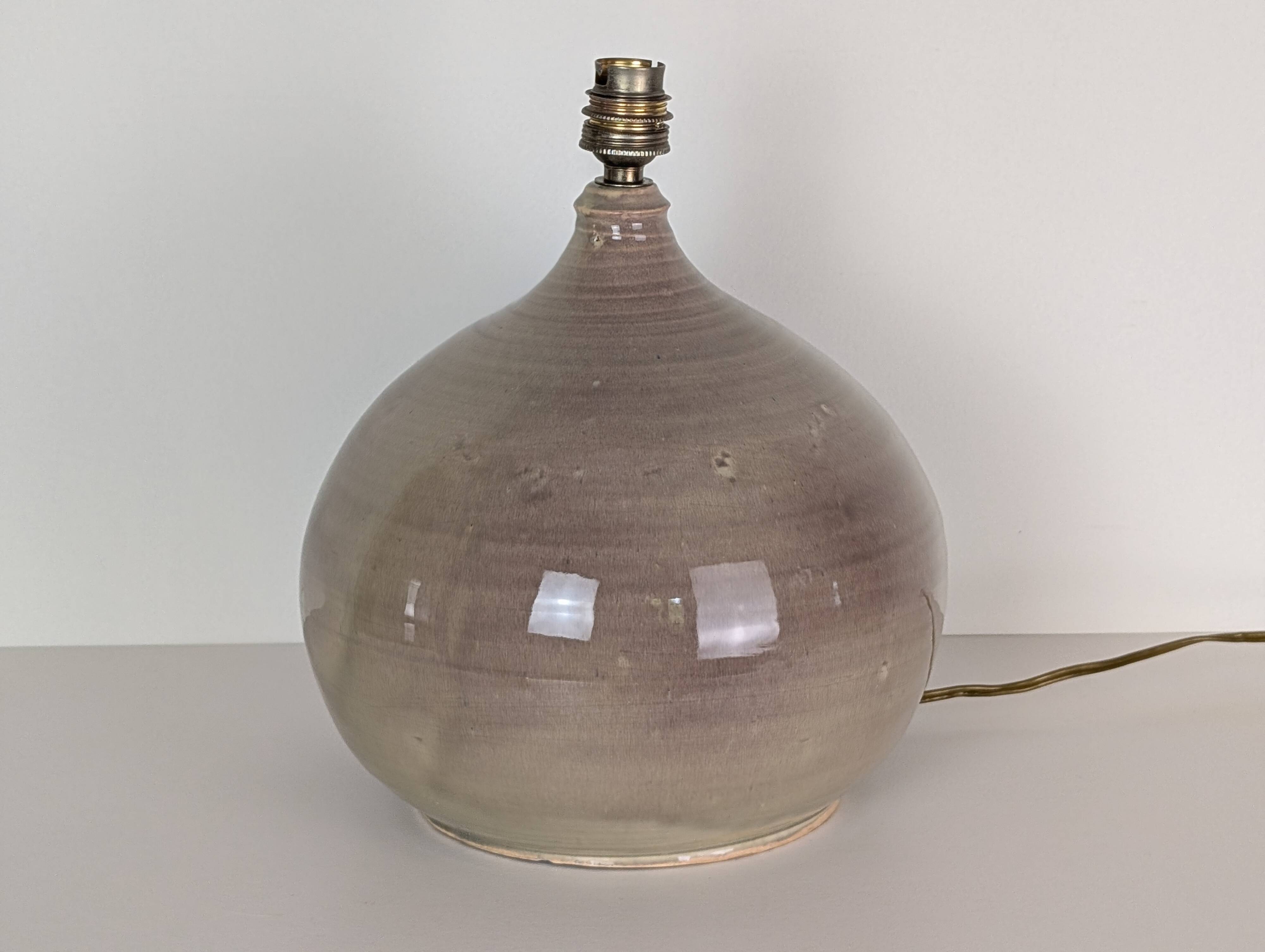 Pied de lampe en céramique