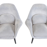 Pair of scandinavian armchairs Federicia edition