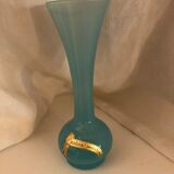 Vase en opaline