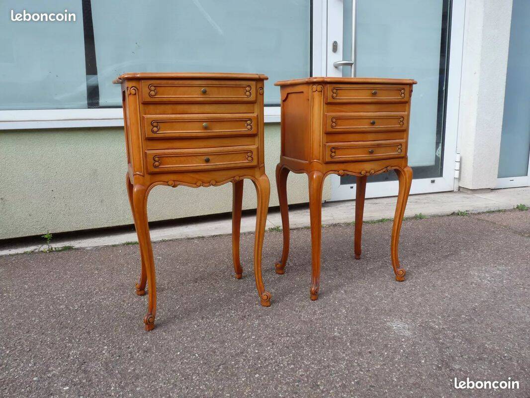 Set of 2 Louis XV bedside tables - Cherry wood