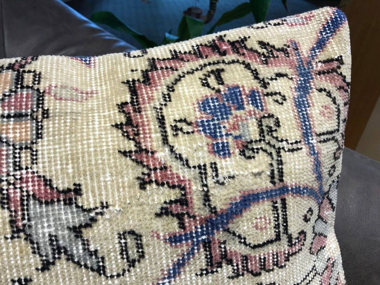 Housse de coussin lombaire en tapis décoloré 40x60 cm