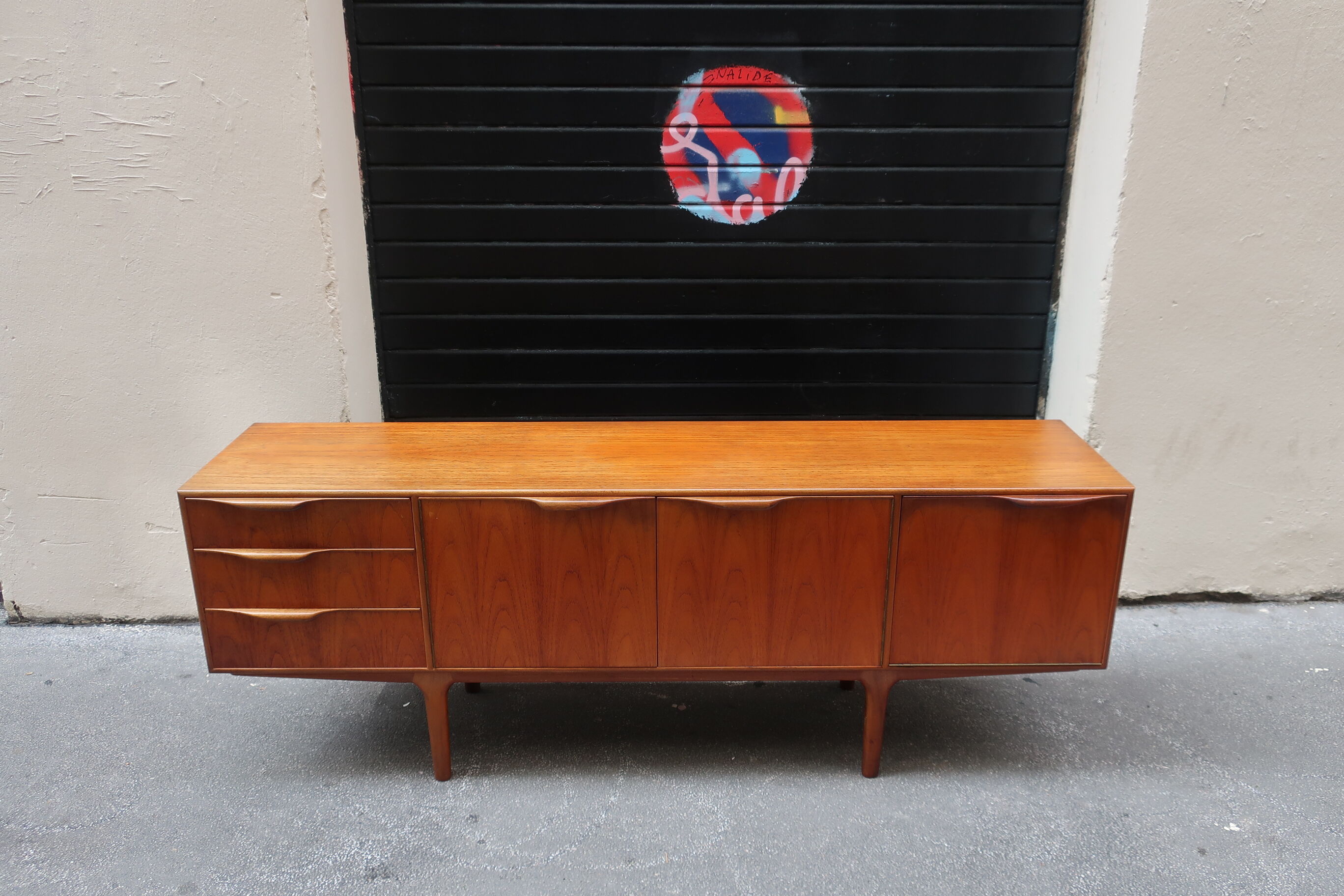 Sideboard Mcintosh teak of the 1960s