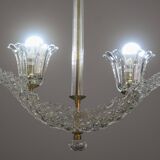 Elegant 2 cup Barovier Art Deco chandelier, Murano glass, brass structure 1940s