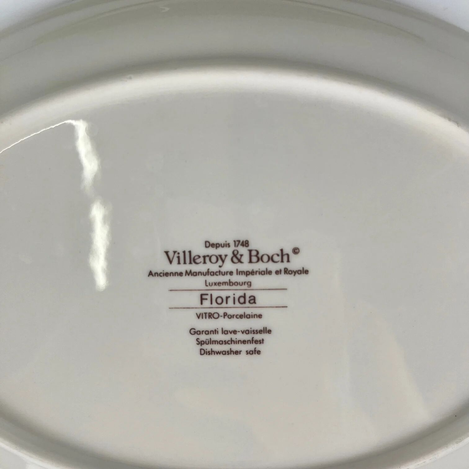 Villeroy & Boch duo of dishes, model "Florida"