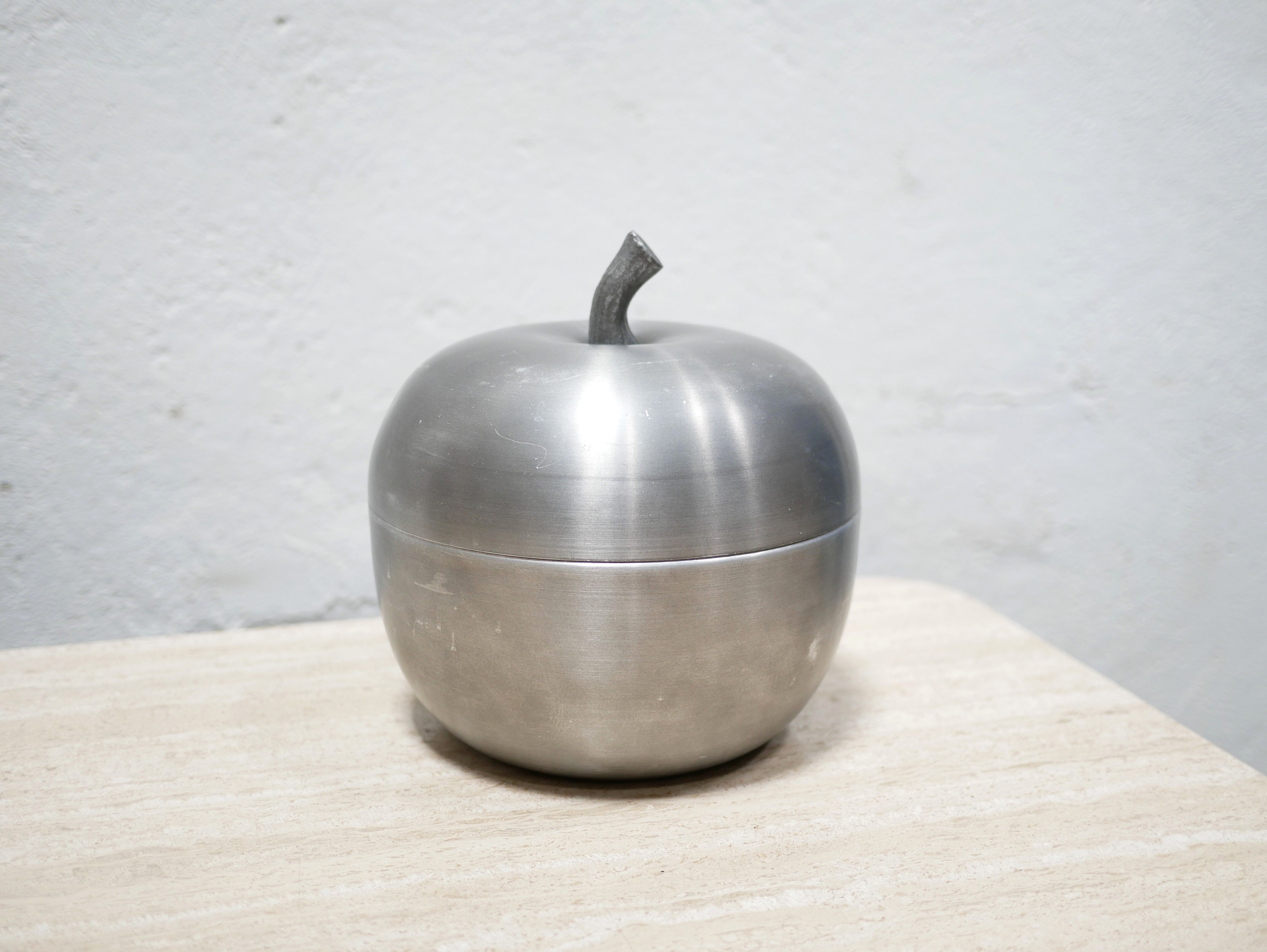 Vintage apple ice bucket