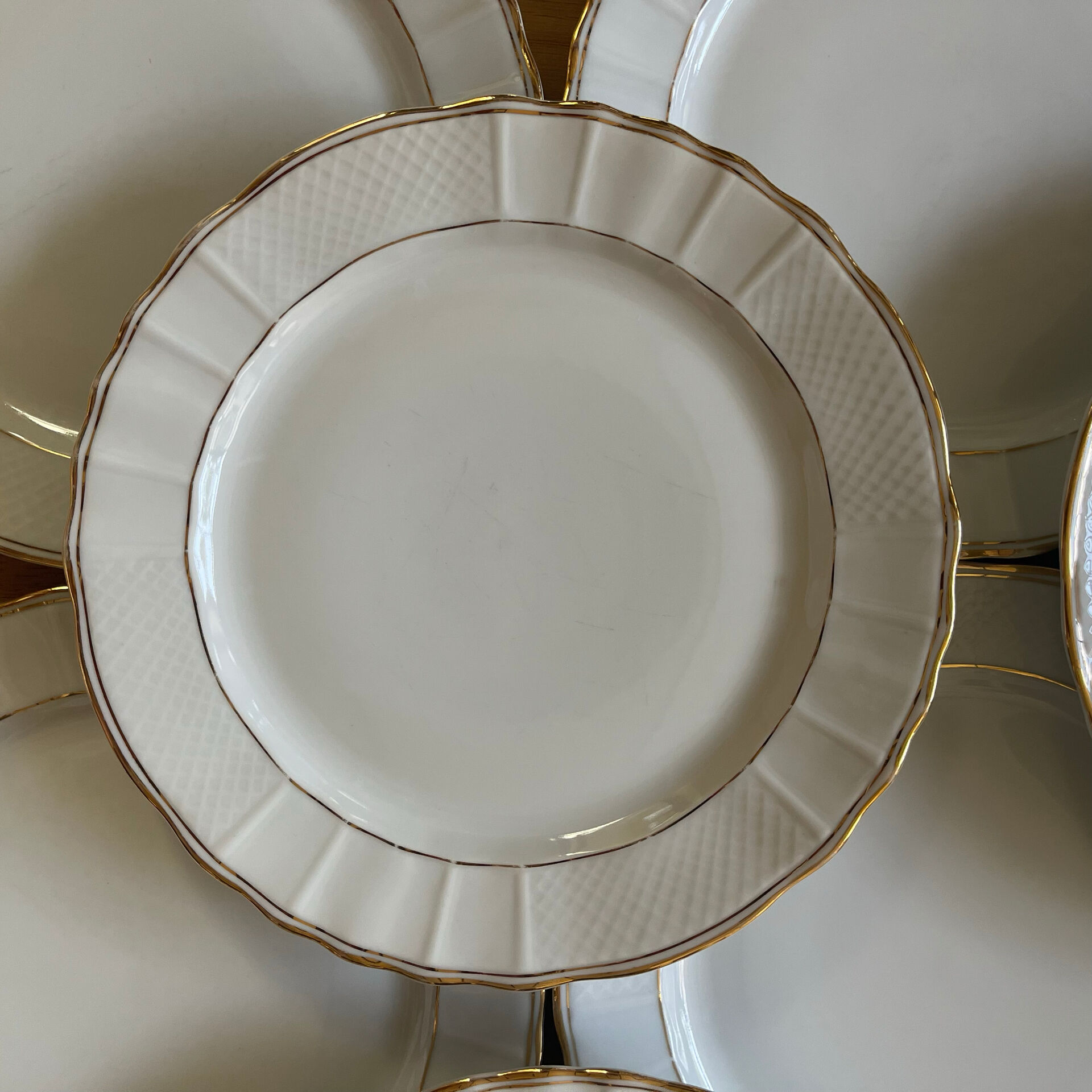 12 flat plates porcelain from Limoges Bernardaud