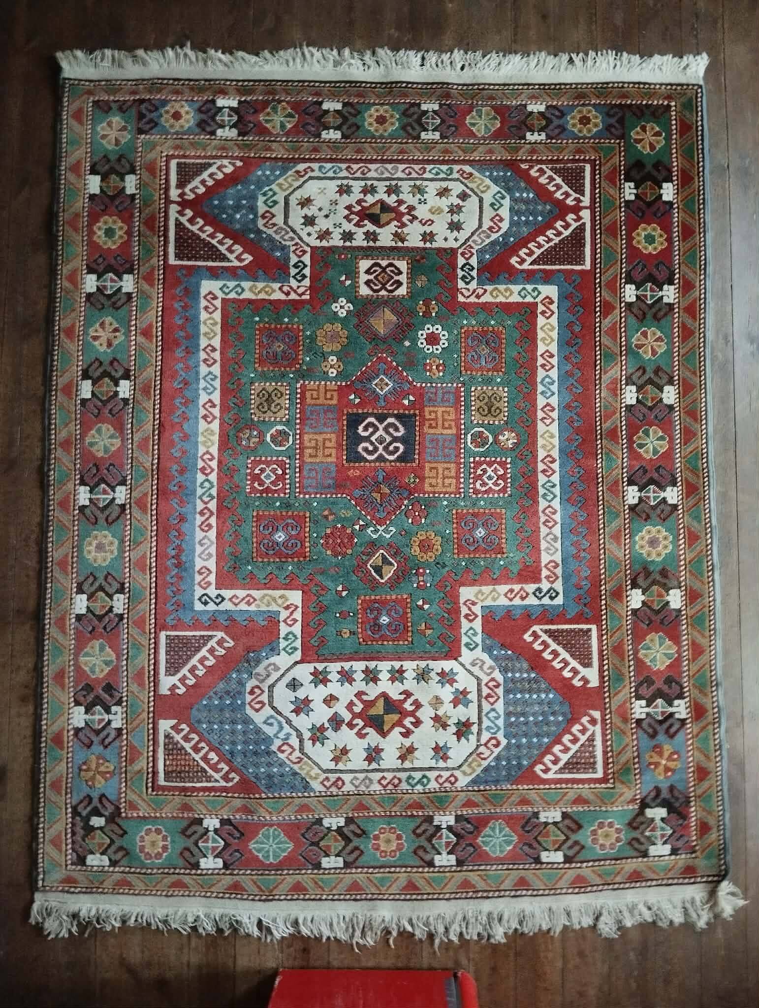 Handmade Caucasian Derbent rug 214x172cm