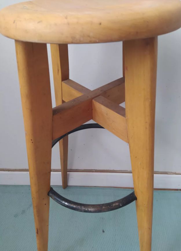 Tabouret de bar vintage en bois stella