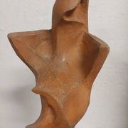 Figure féminine en terre cuite par Alberto Sparapani, XXe siècle