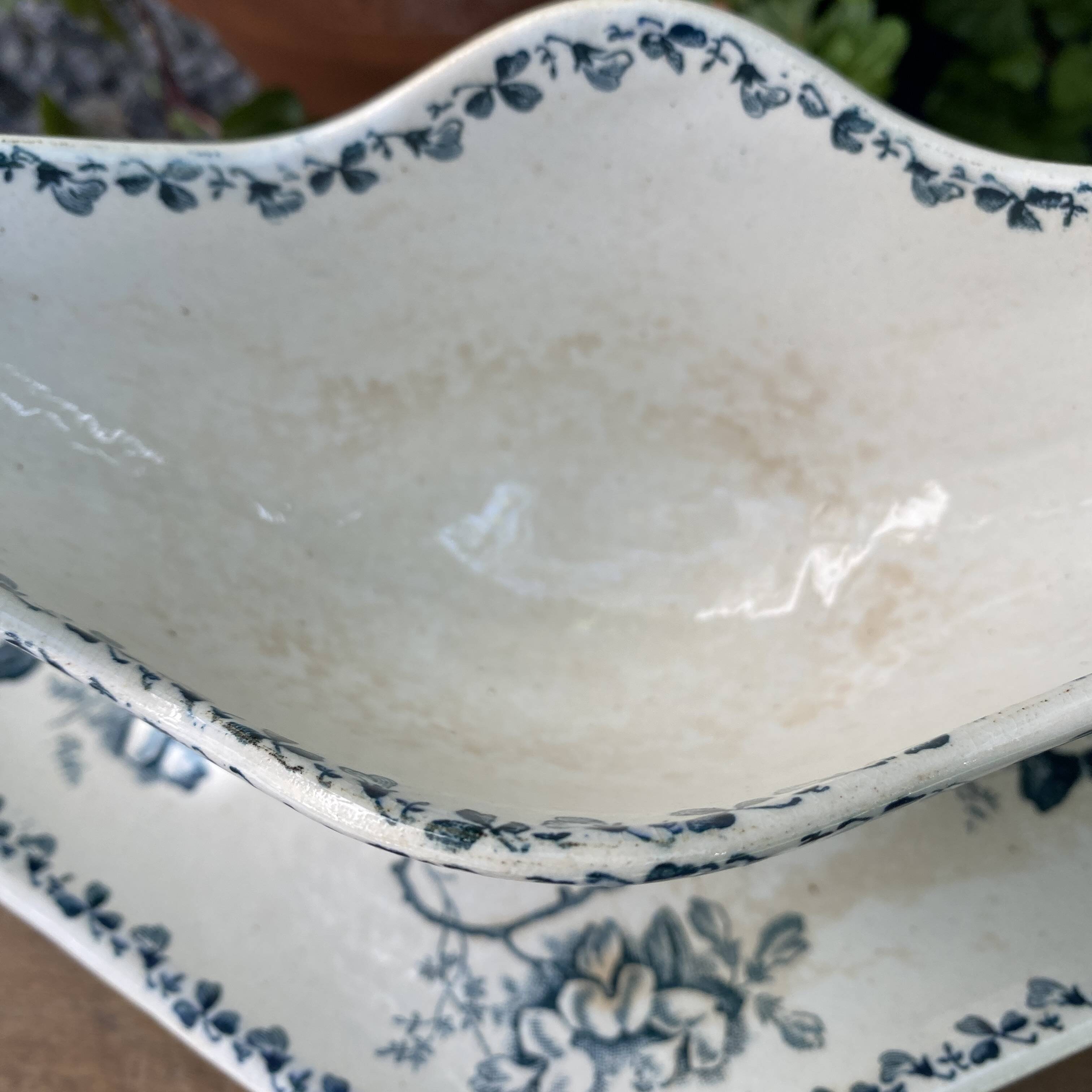 Ironstone sauce boat St Amand