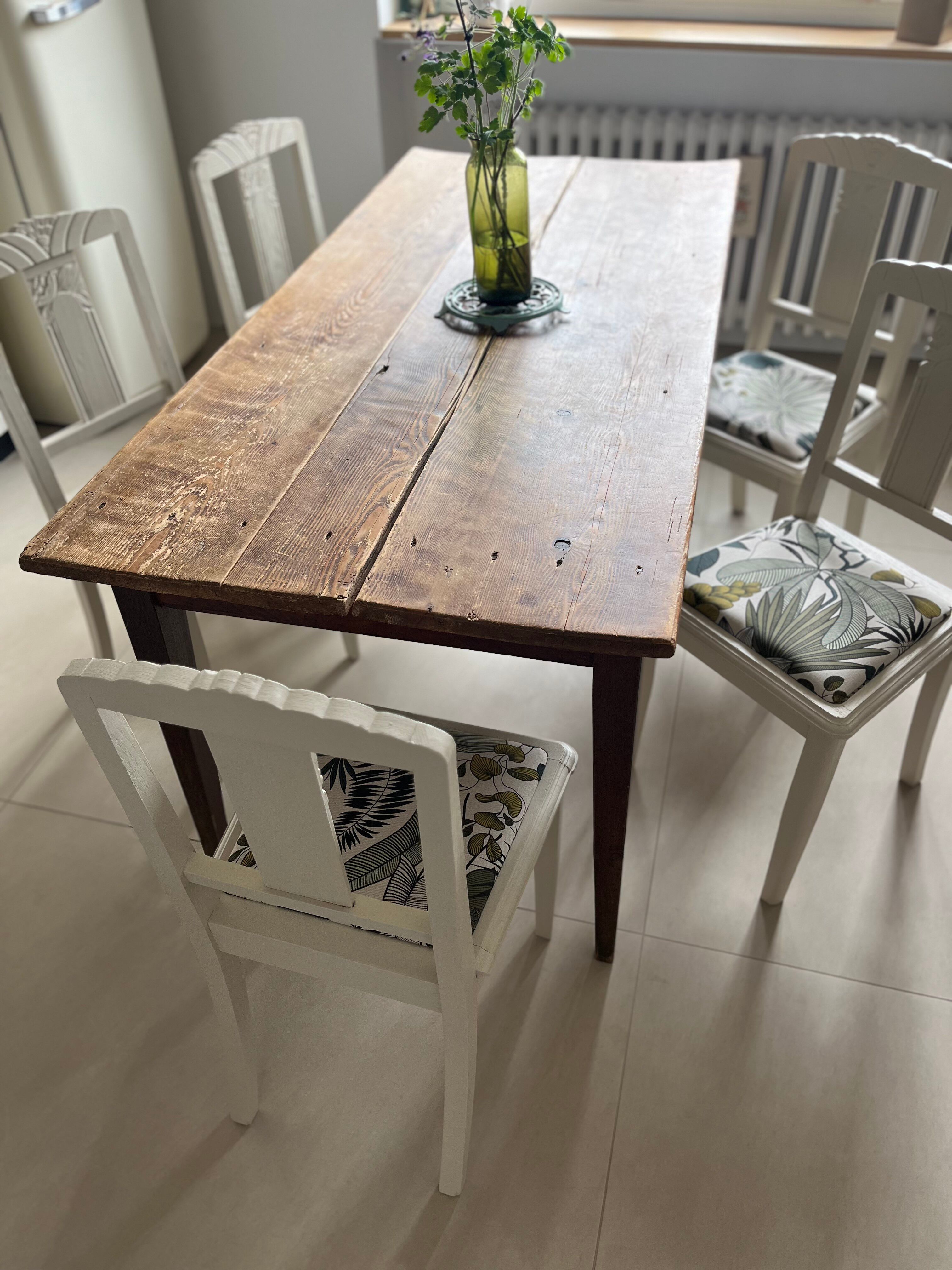 5 relooked antique chairs