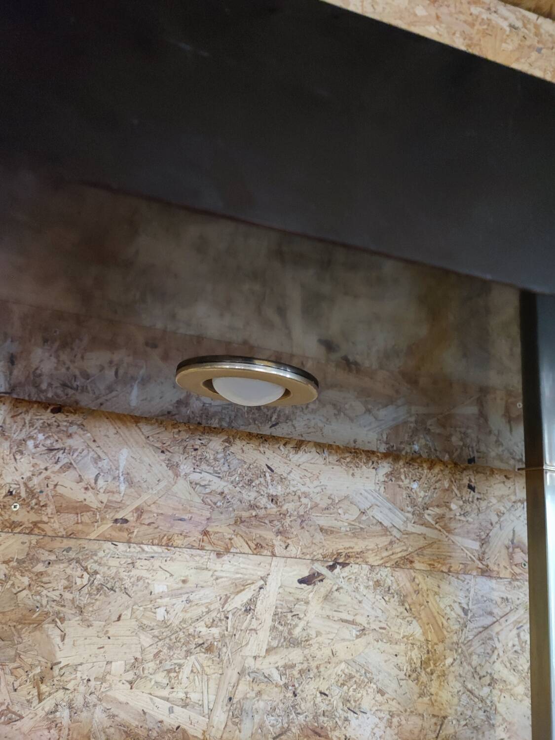 Large Belgo Chrom shelf