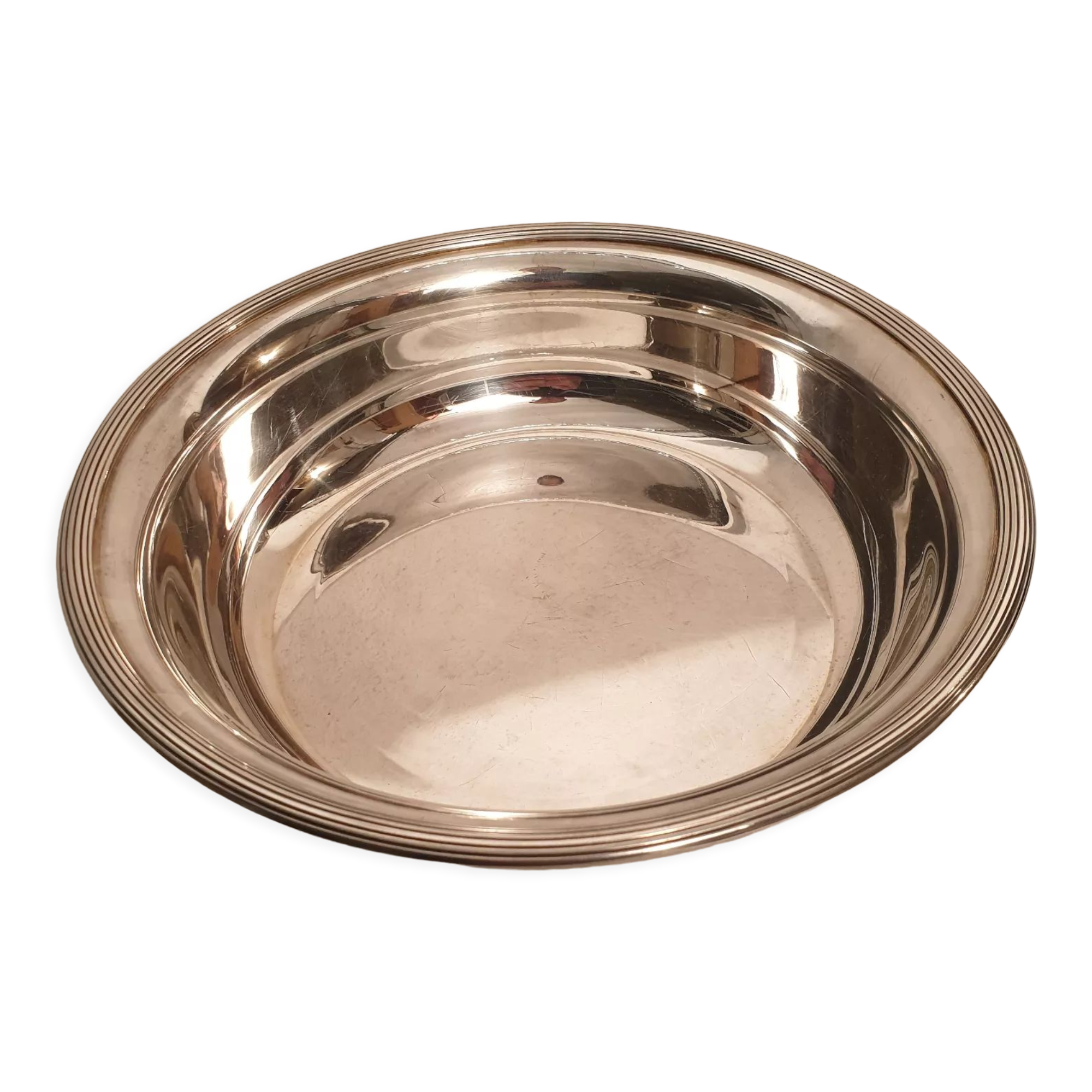 Salad bowl, ancient vegetable in silver metal