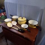 Set of 7 vintage enameled pans