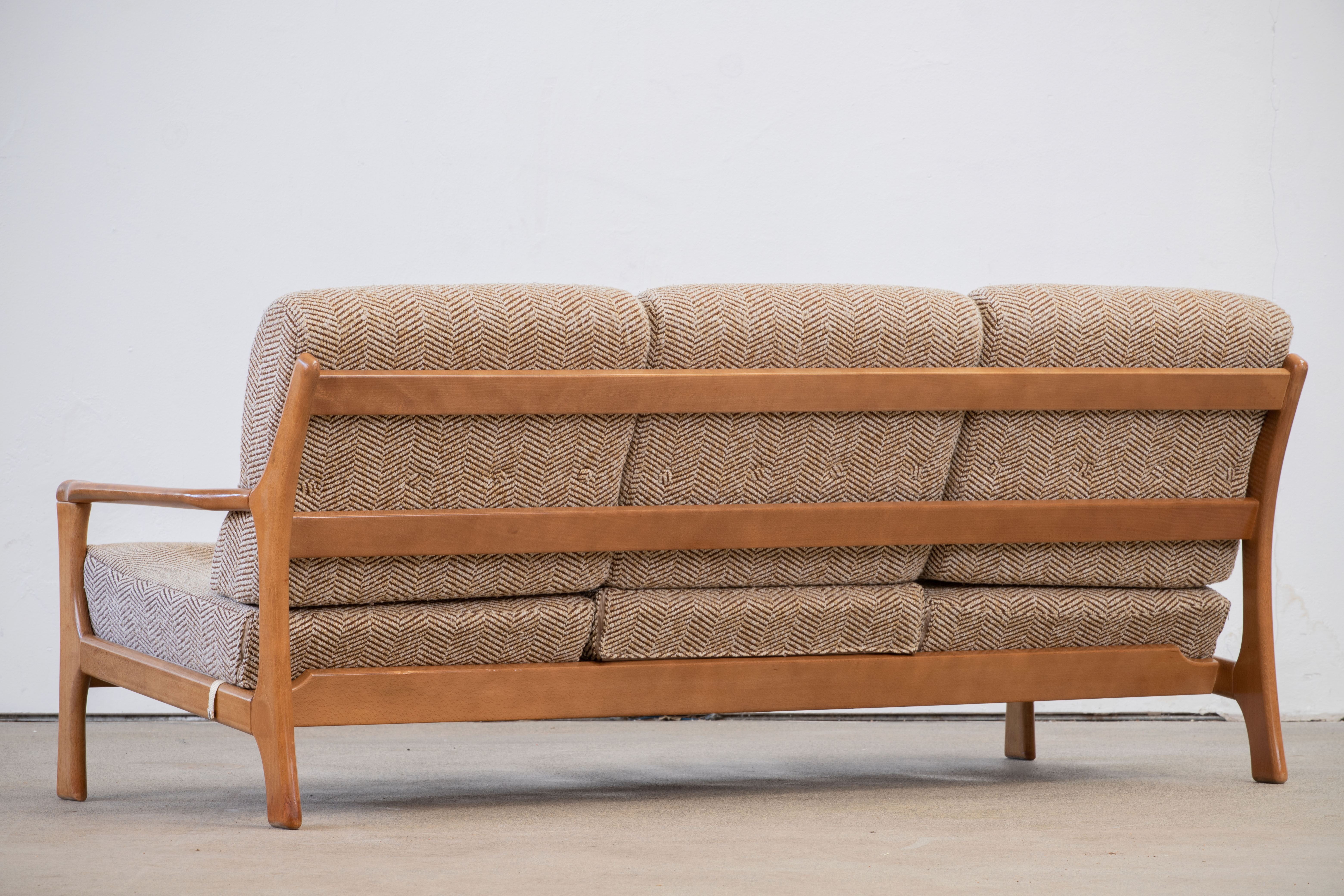 Vintage Scandinavian Sofa – 195 cm