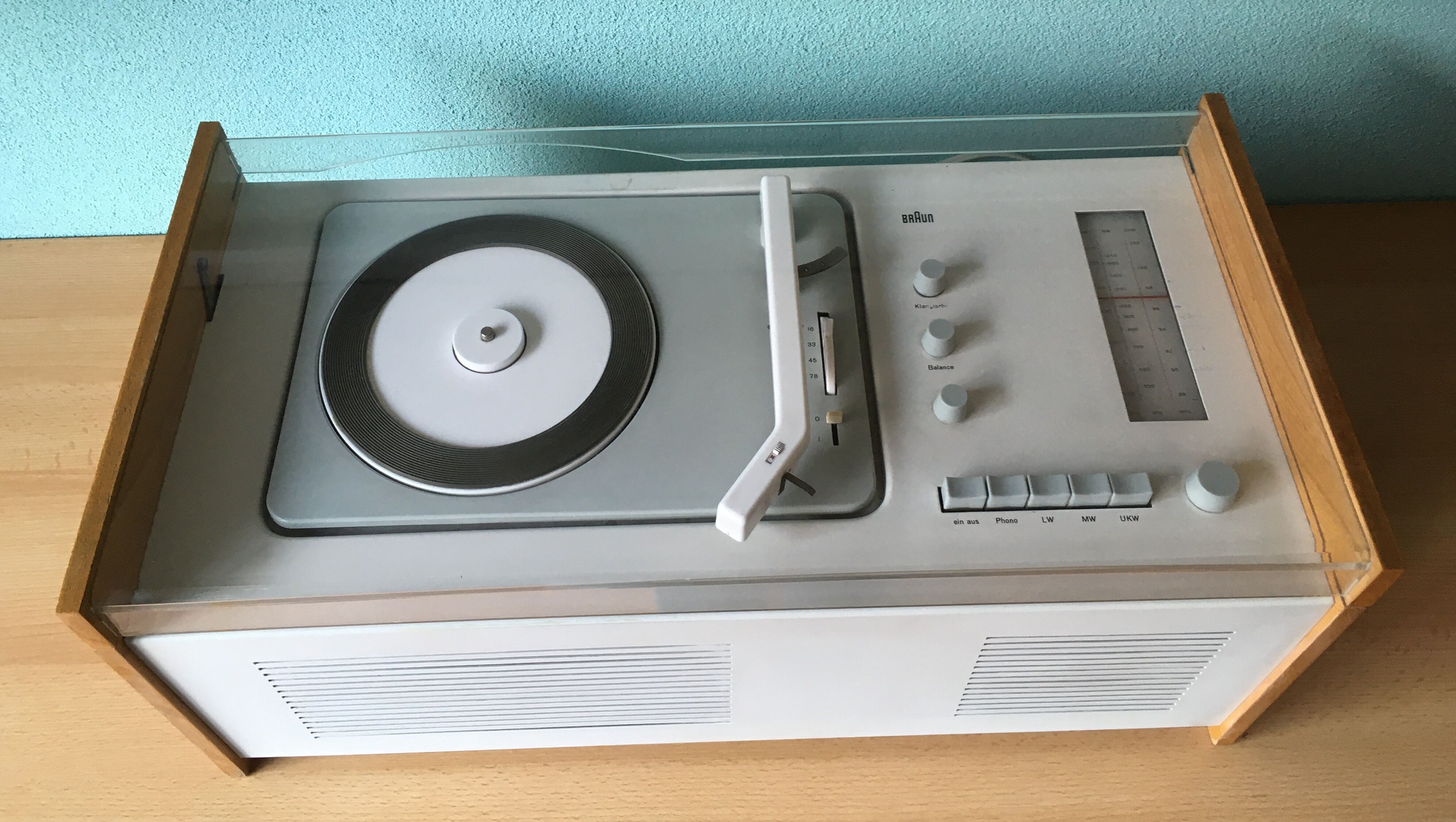 Braun SK6 radio and record player 1961