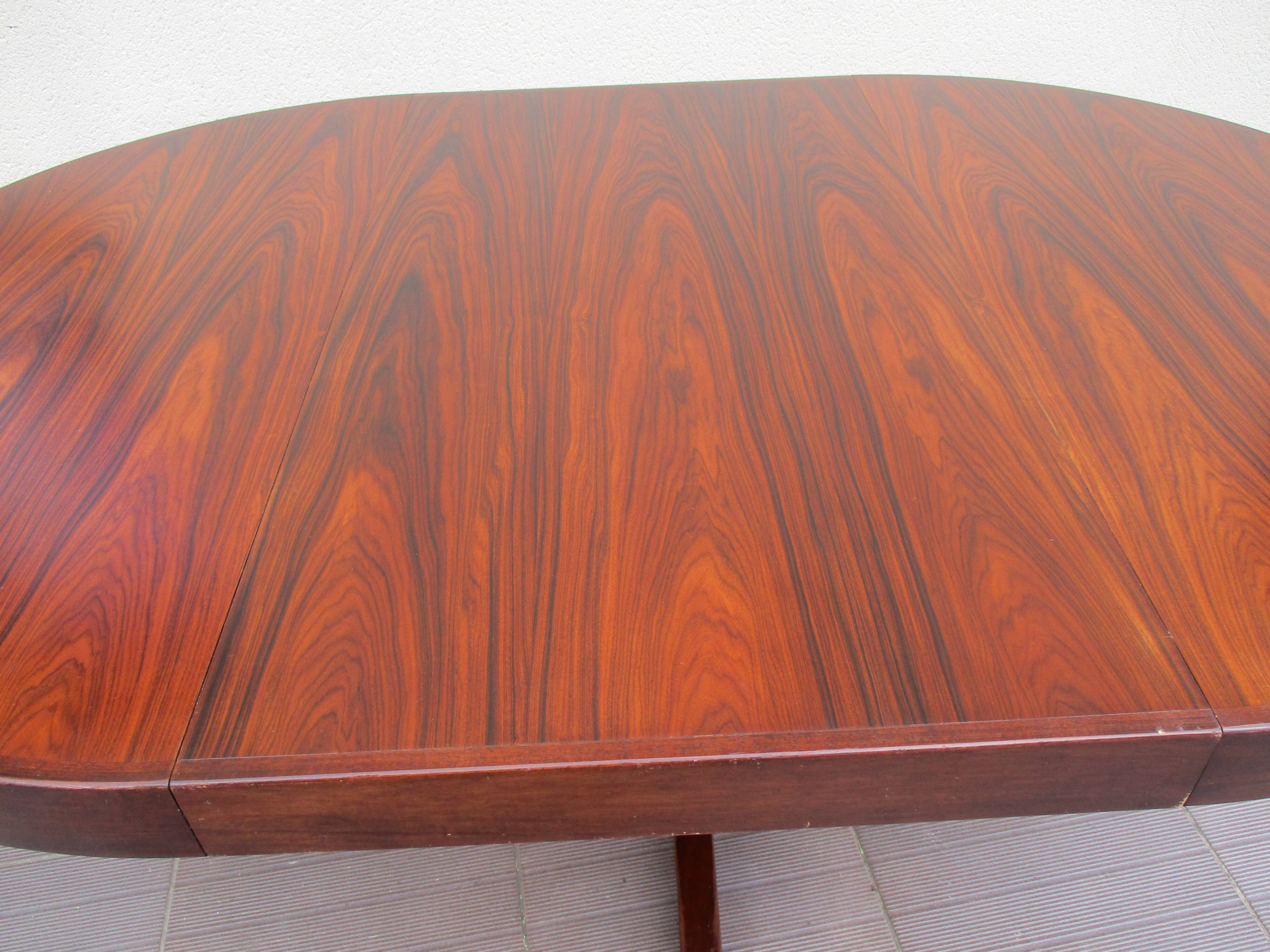 Scandinavian table Scandinavian rosewood vintage extendable