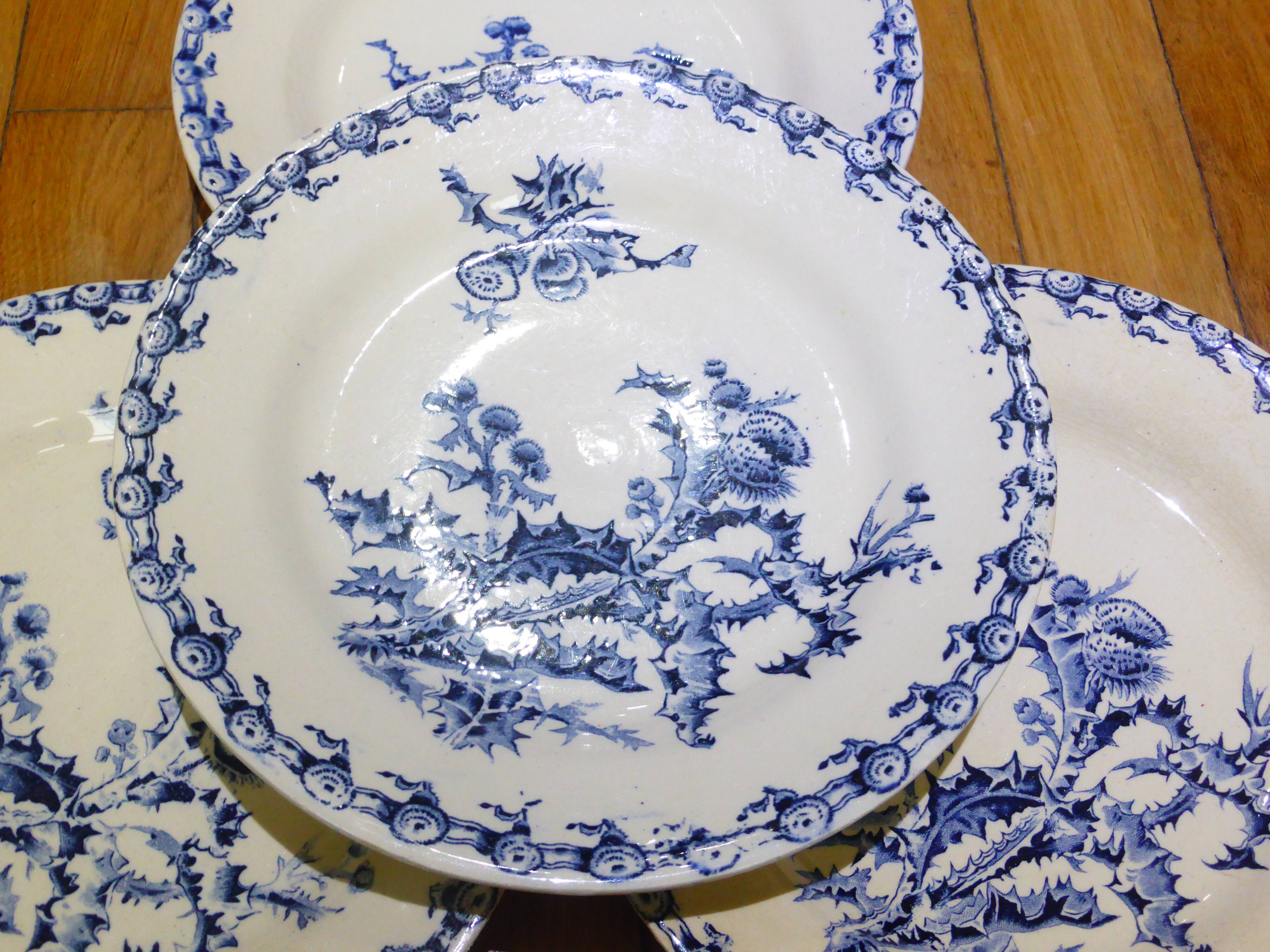 4 Gien flat plates, Chardons service 1