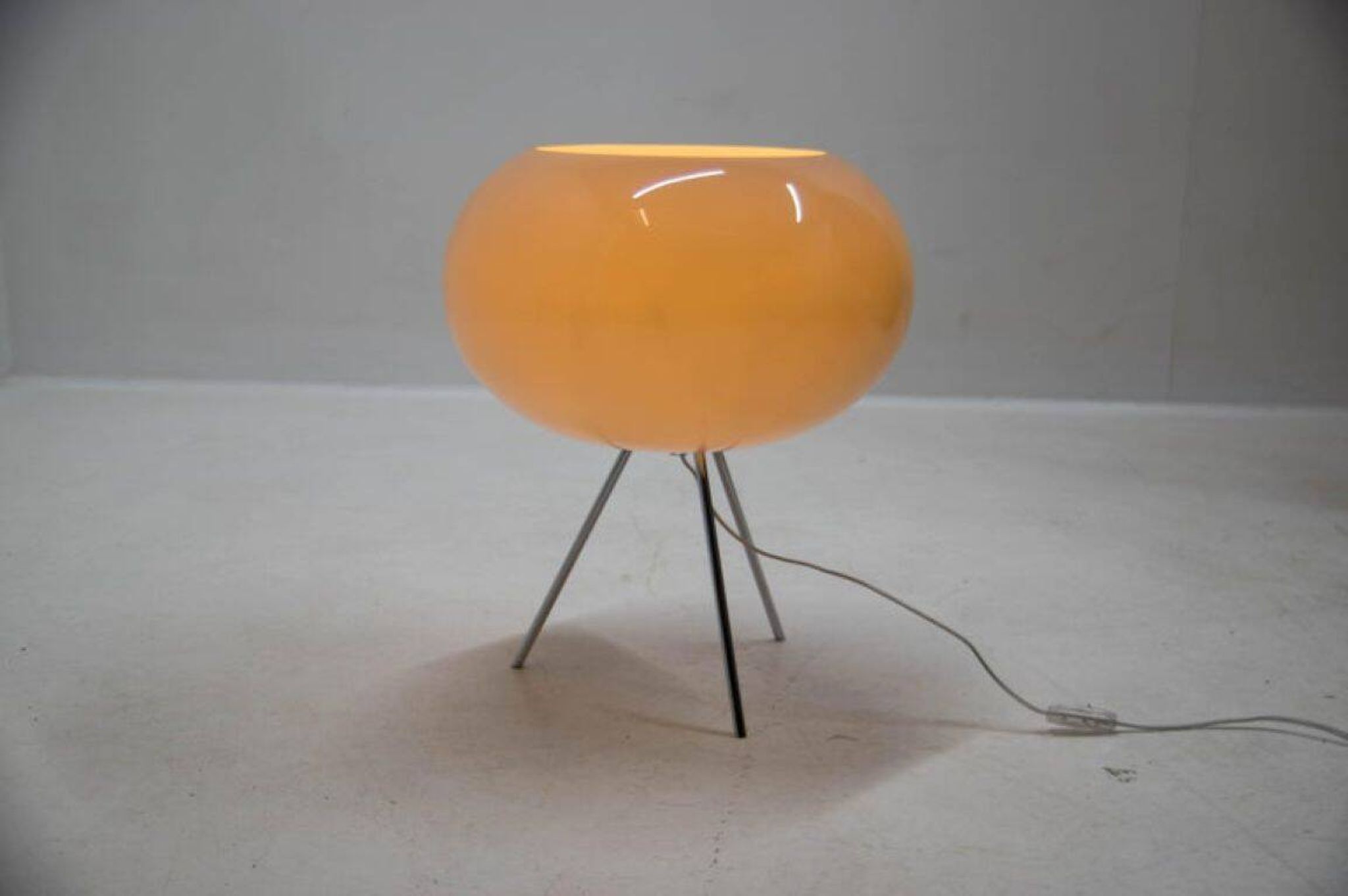 Modern Italian Glass and Steel Floor Lamp by Fontana Arte, 2010s